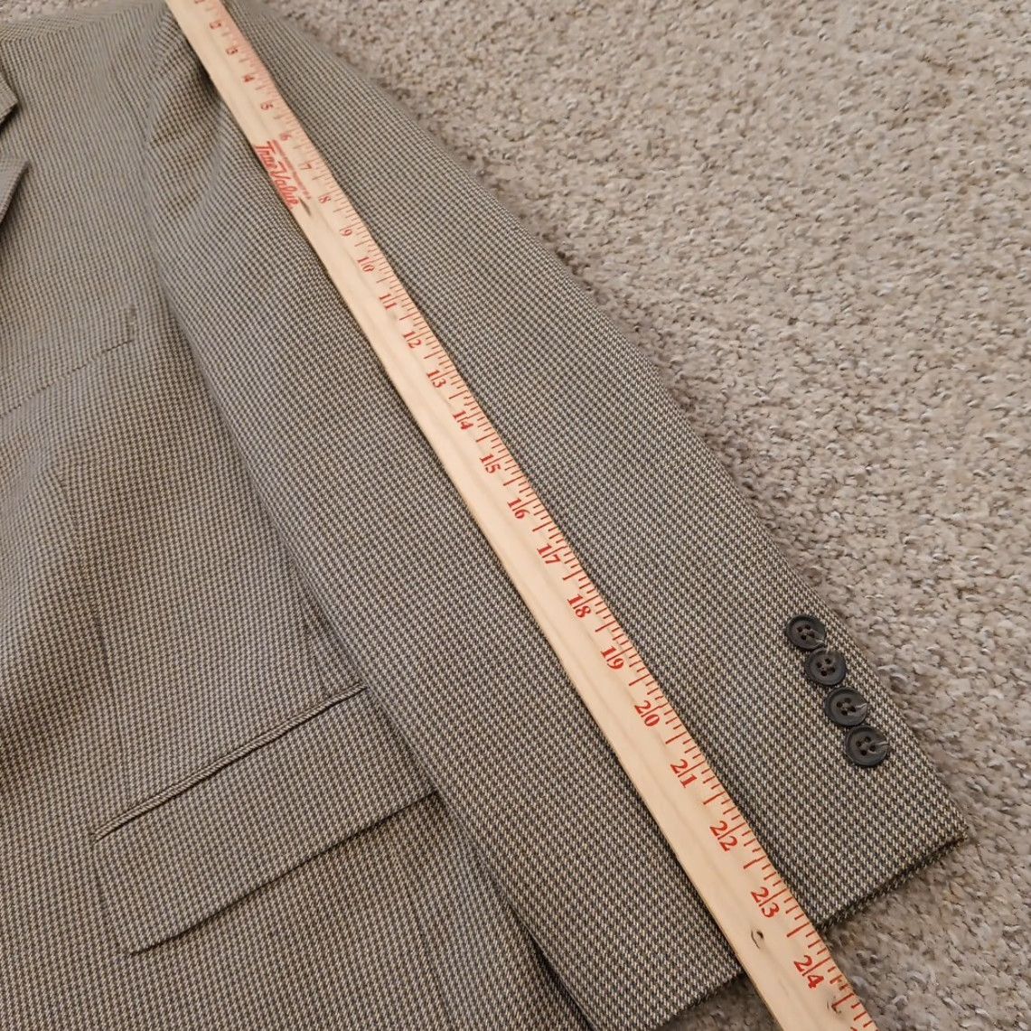 Stafford Stafford Blazer Mens 42 Short Classic Fit Beige Plaid Single-Breasted Two-Button Notch Lapel 2 Piece Jacket Coat Wardrobe Size US 42 / EU 58 - 3 Thumbnail