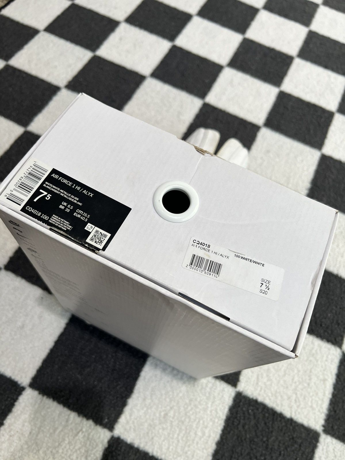 1017 ALYX 9SM × Nike Nike 1017 ALYX 9SM Air Force 1 High Triple White Size US 7.5 / EU 40-41 - 15 Thumbnail