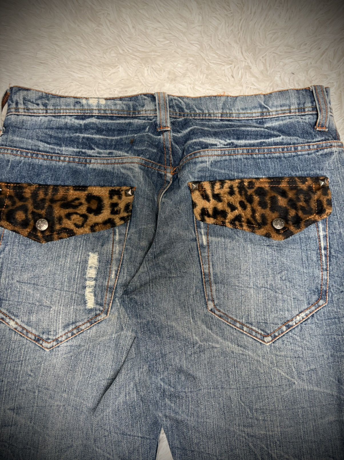 Tornado Mart Rare leopard distressed flared jeans Size US 30 / EU 46 - 6 Thumbnail