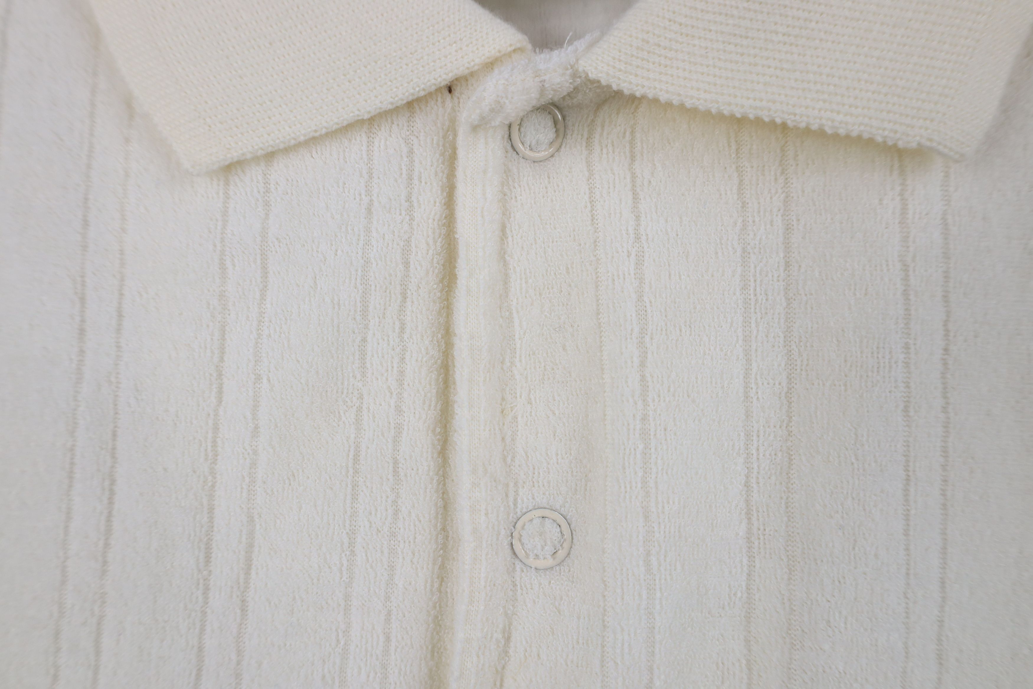 Vintage Vintage 70s Streetwear Terry Cloth Collared Polo Shirt Cream Size US L / EU 52-54 / 3 - 6 Thumbnail