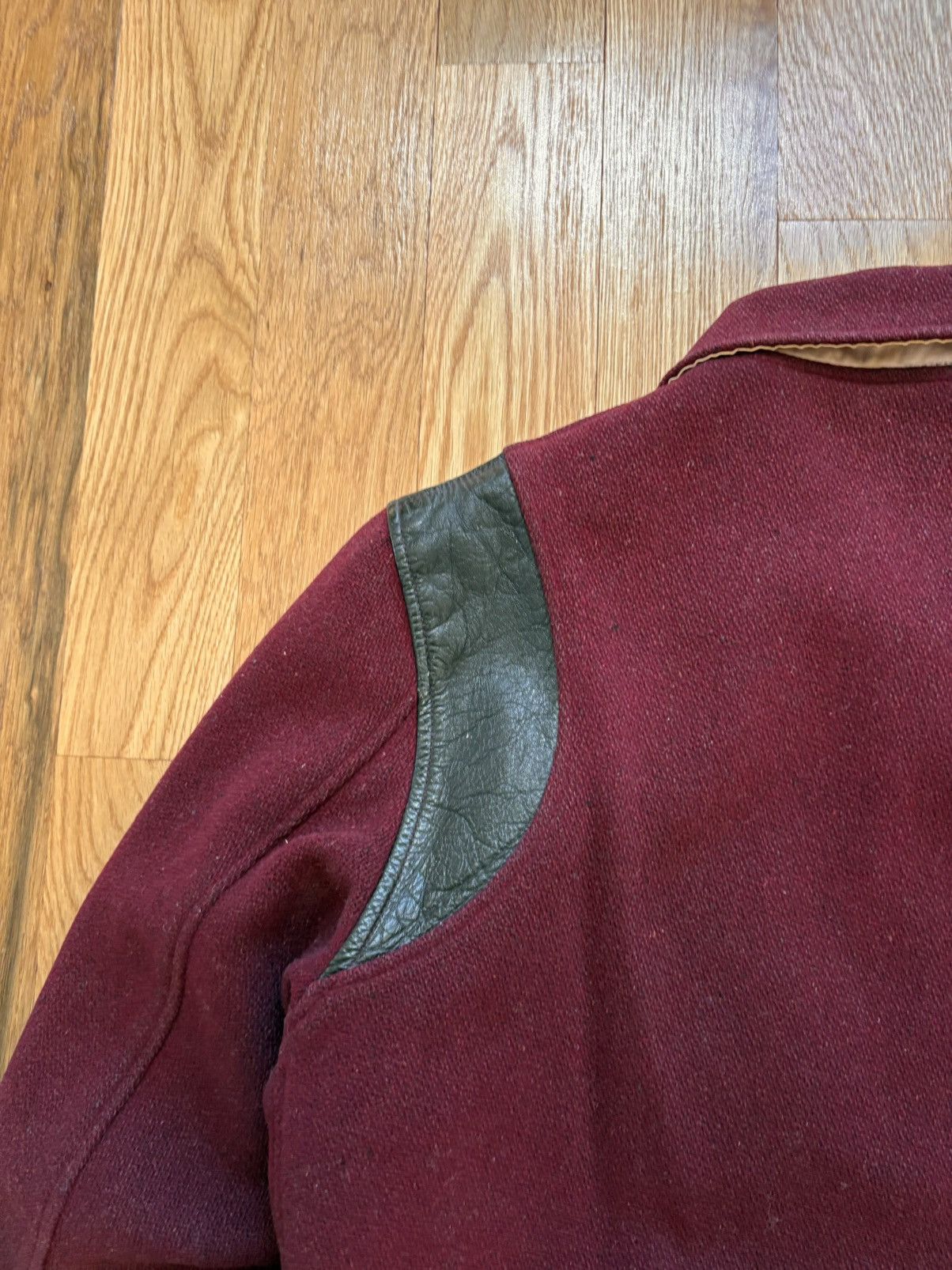 Vintage Vintage 1960’s Distressed High School Varsity Jacket Red L Size US L / EU 52-54 / 3 - 18 Thumbnail