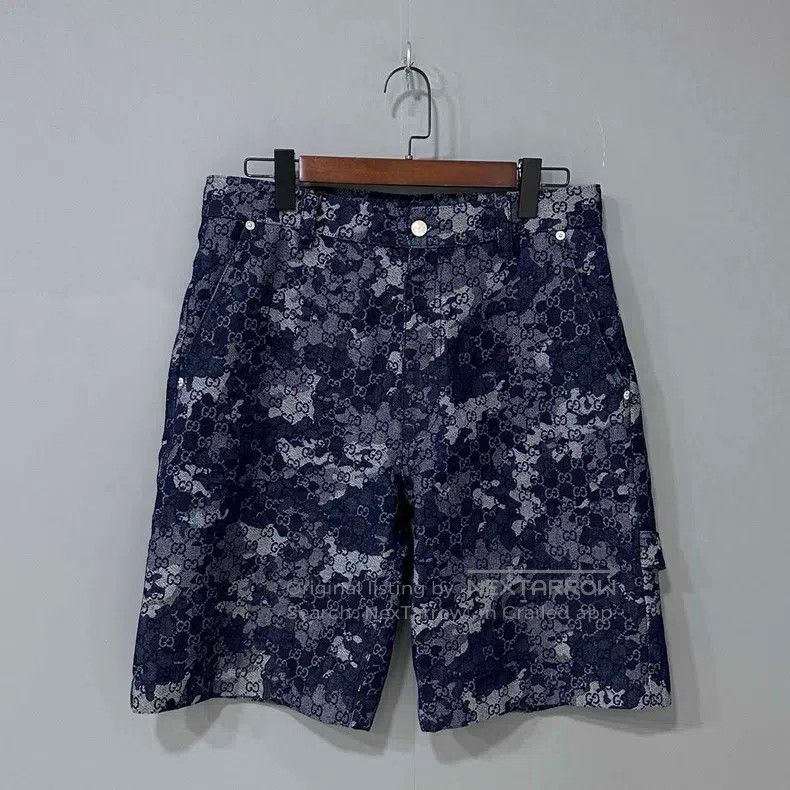 Gucci Gucci Full-printed blanket shorts Size US 30 / EU 46 - 1 Thumbnail