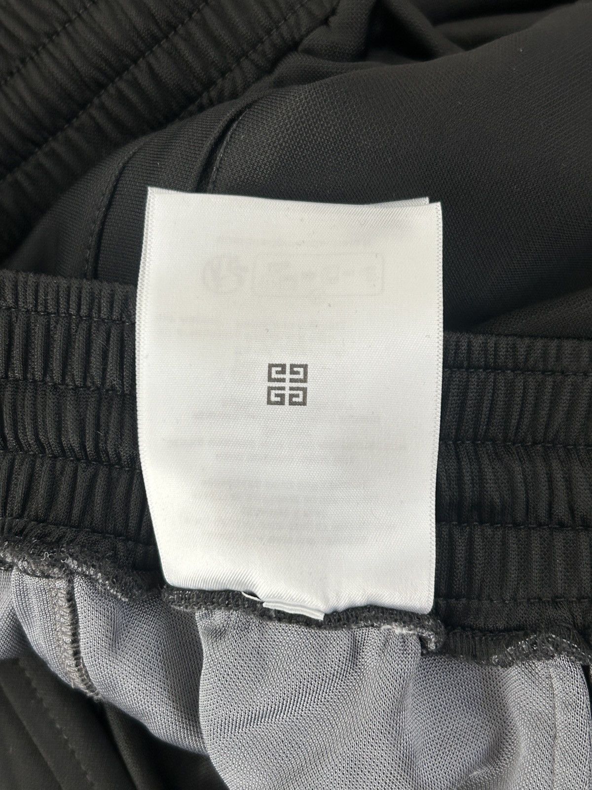 Givenchy SS23 Oversized Drape Jersey Sweatpants Size US 32 / EU 48 - 9 Thumbnail