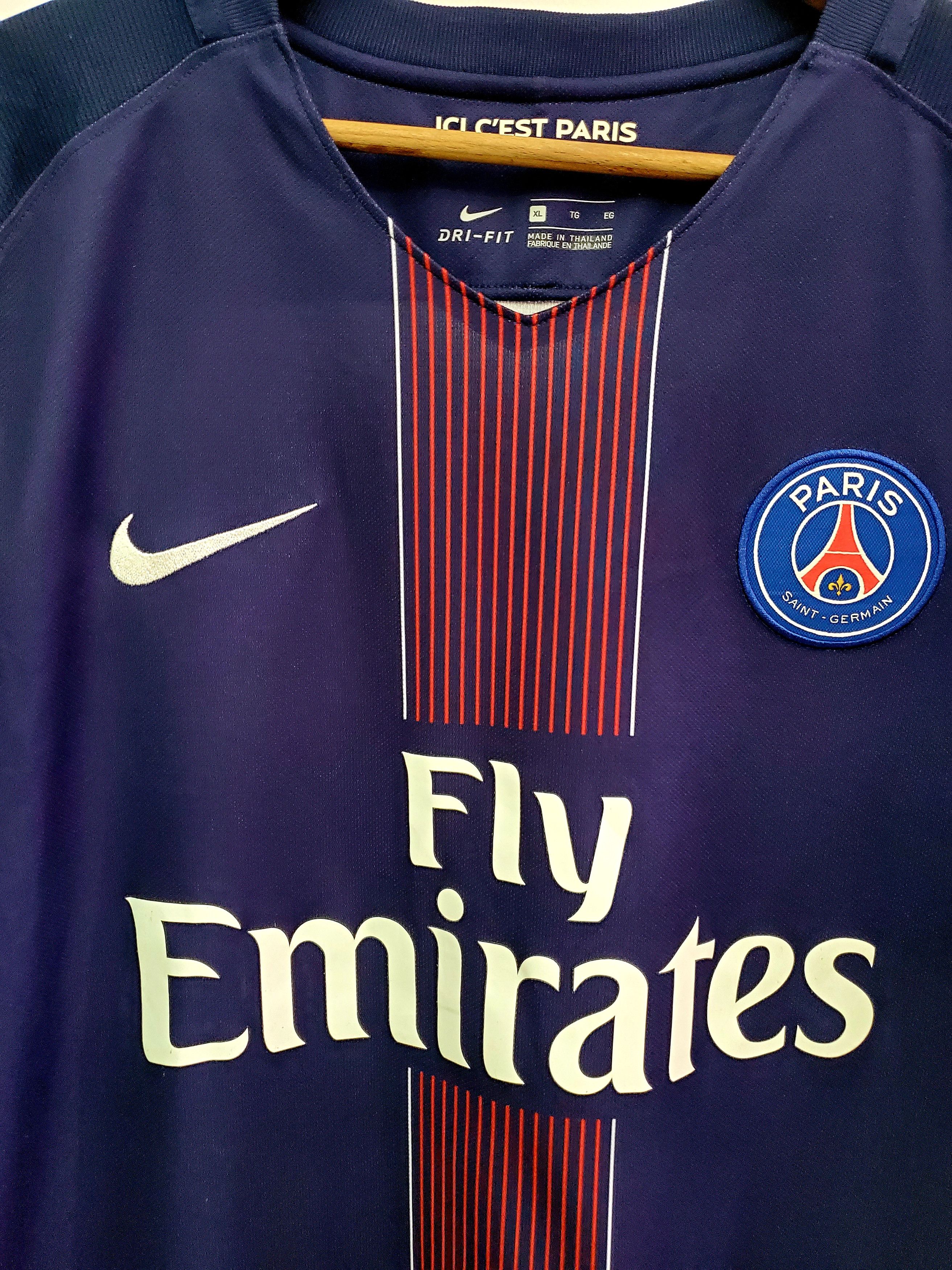 Nike Paris Saint Germain Jersey 2016 2017 Home perfect condition Size US XL / EU 56 / 4 - 2 Thumbnail