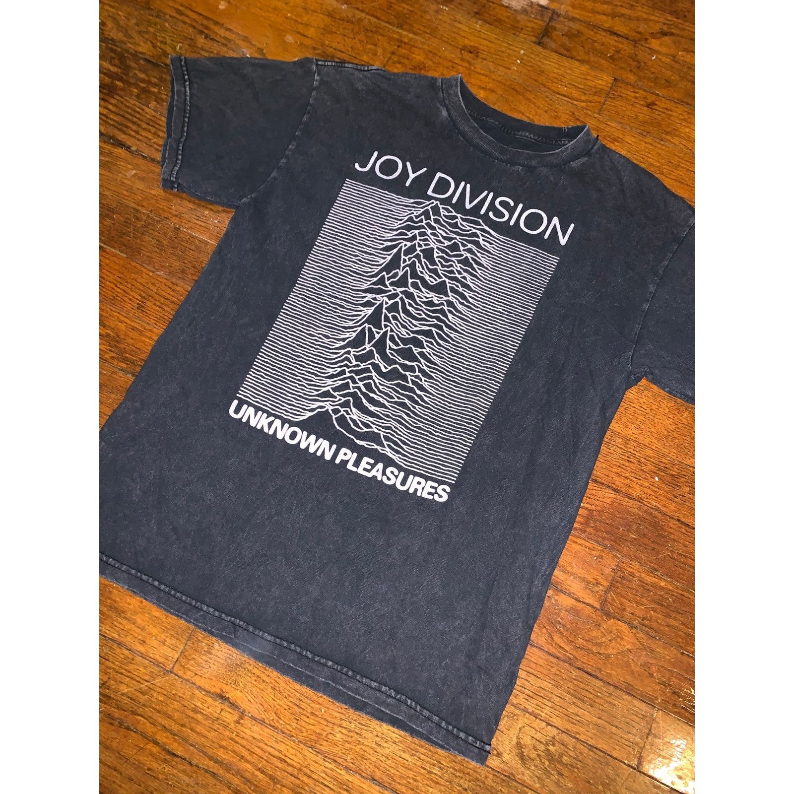 Joy Division Joy Division Unknown Pleasures T Shirt Mineral Wash Medium Size US M / EU 48-50 / 2 - 3 Thumbnail