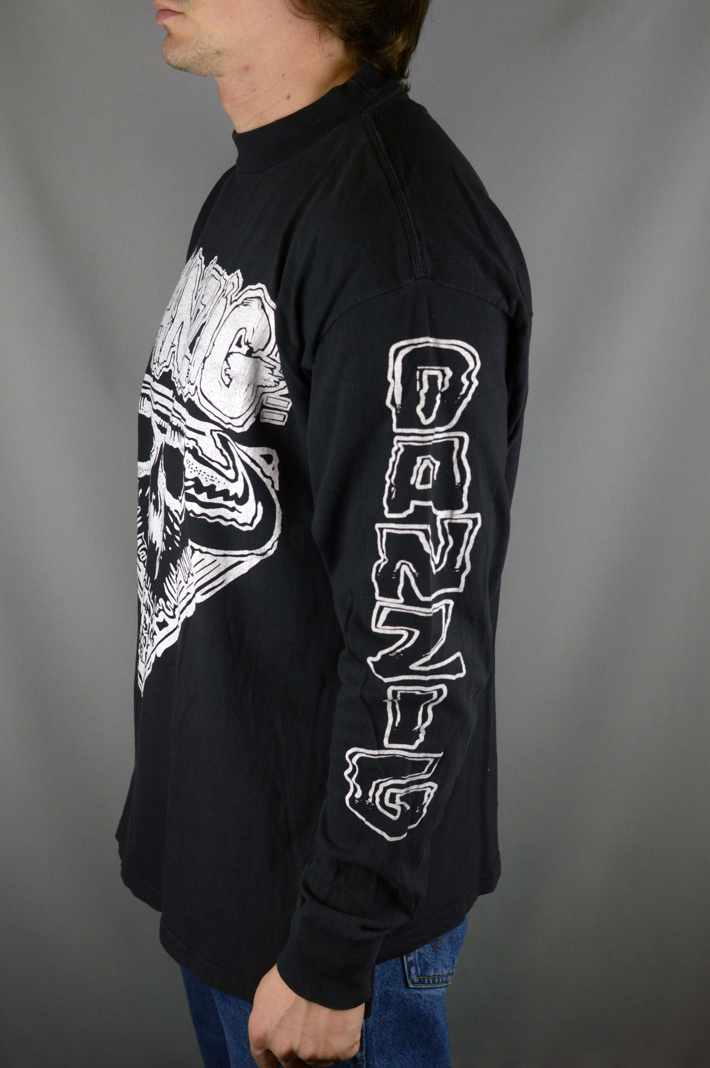 Band Tees Danzig Long Way Back From Hell 1990 t shirt Size US XL / EU 56 / 4 - 3 Thumbnail