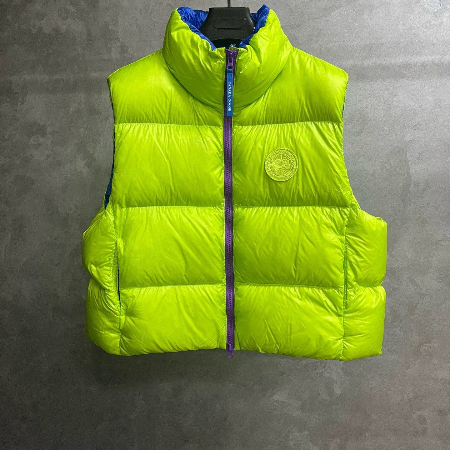 Canada Goose bright green sleeveless lightweight down vest Size US L / EU 52-54 / 3 - 1 Thumbnail