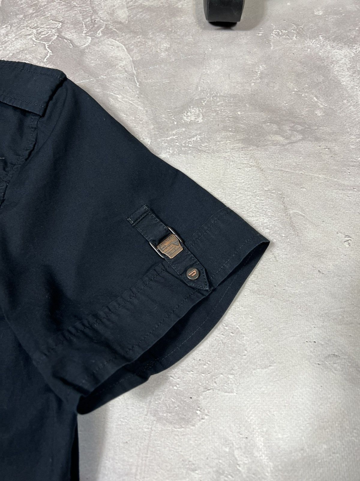 Diesel Vintage Diesel Y2k Avantgarde shirt Size XL / US 12-14 / IT 48-50 - 4 Thumbnail