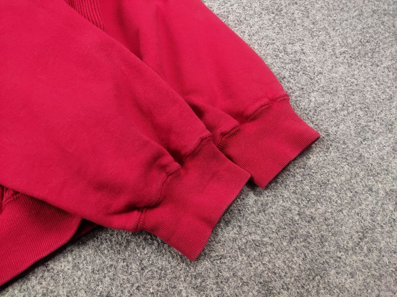 Adidas Vintage 90's Adidas Equipment Logo red Crew neck Sweatshirt Size US L / EU 52-54 / 3 - 9 Thumbnail