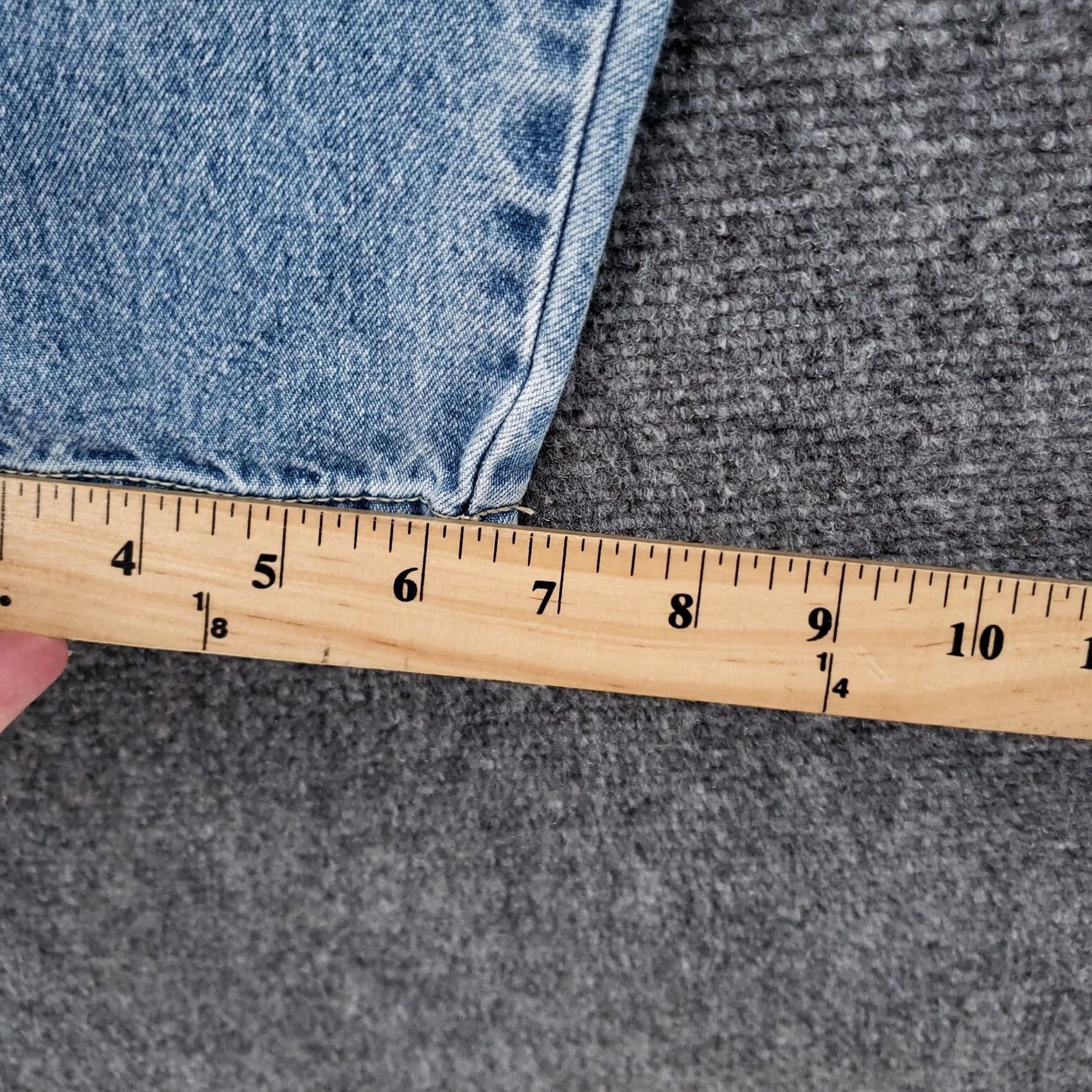 Gloria Vanderbilt Gloria Vanderbilt Jeans Womens 8P Petite Blue Tapered Mom High Rise Light Wash Size 30" / US 8 / IT 44 - 4 Thumbnail