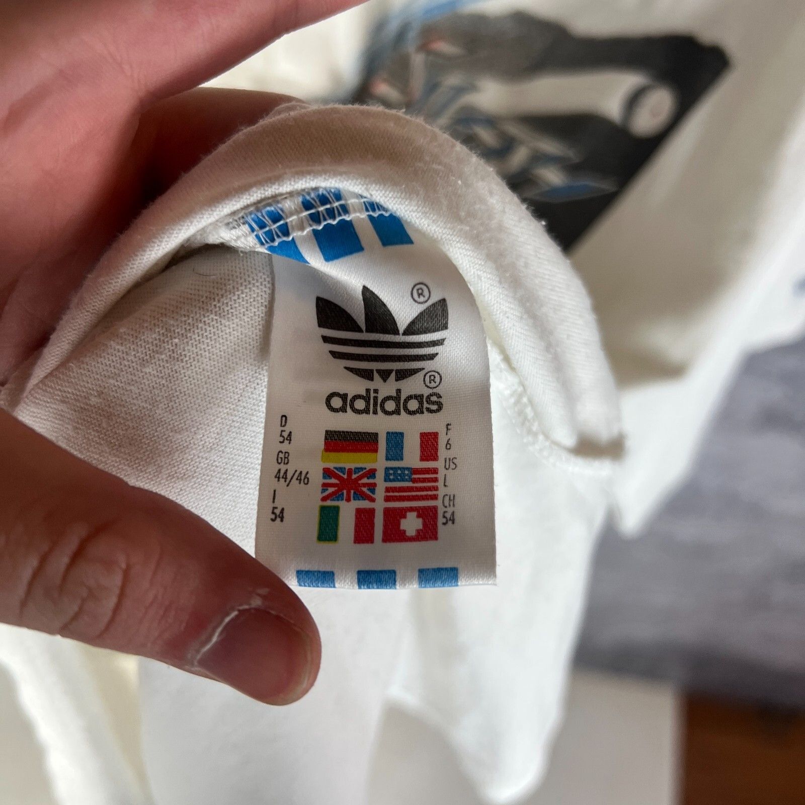 Adidas Adidas Vintage Polo Shirt Men's Size L White Short Sleeve ` Size US L / EU 52-54 / 3 - 5 Thumbnail