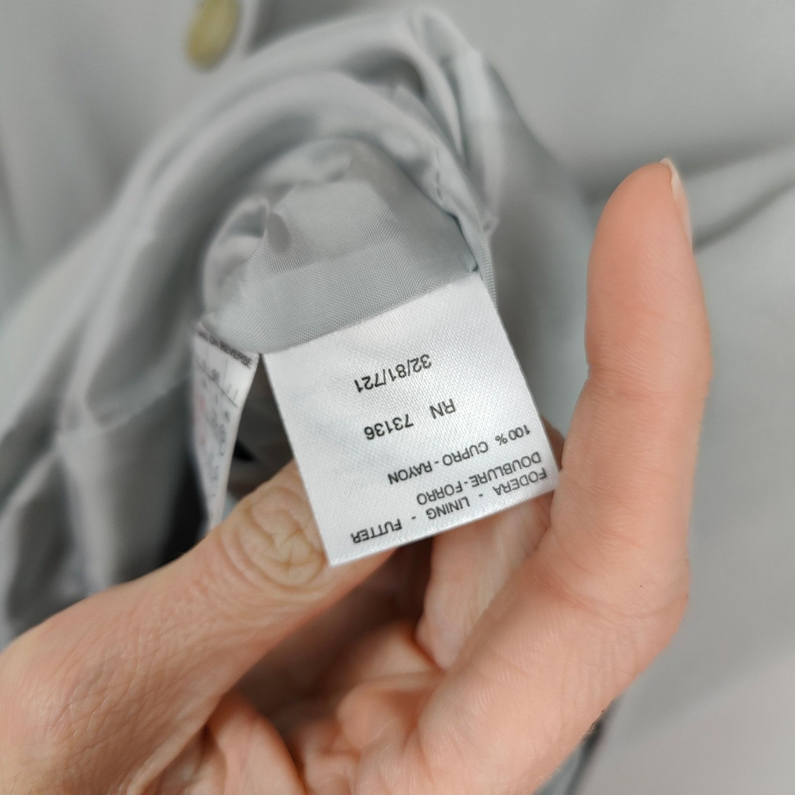 Max Mara MaxMara Long Jacket Womens 6 Dove Gray Button Up Viscose Size M / US 6-8 / IT 42-44 - 9 Thumbnail