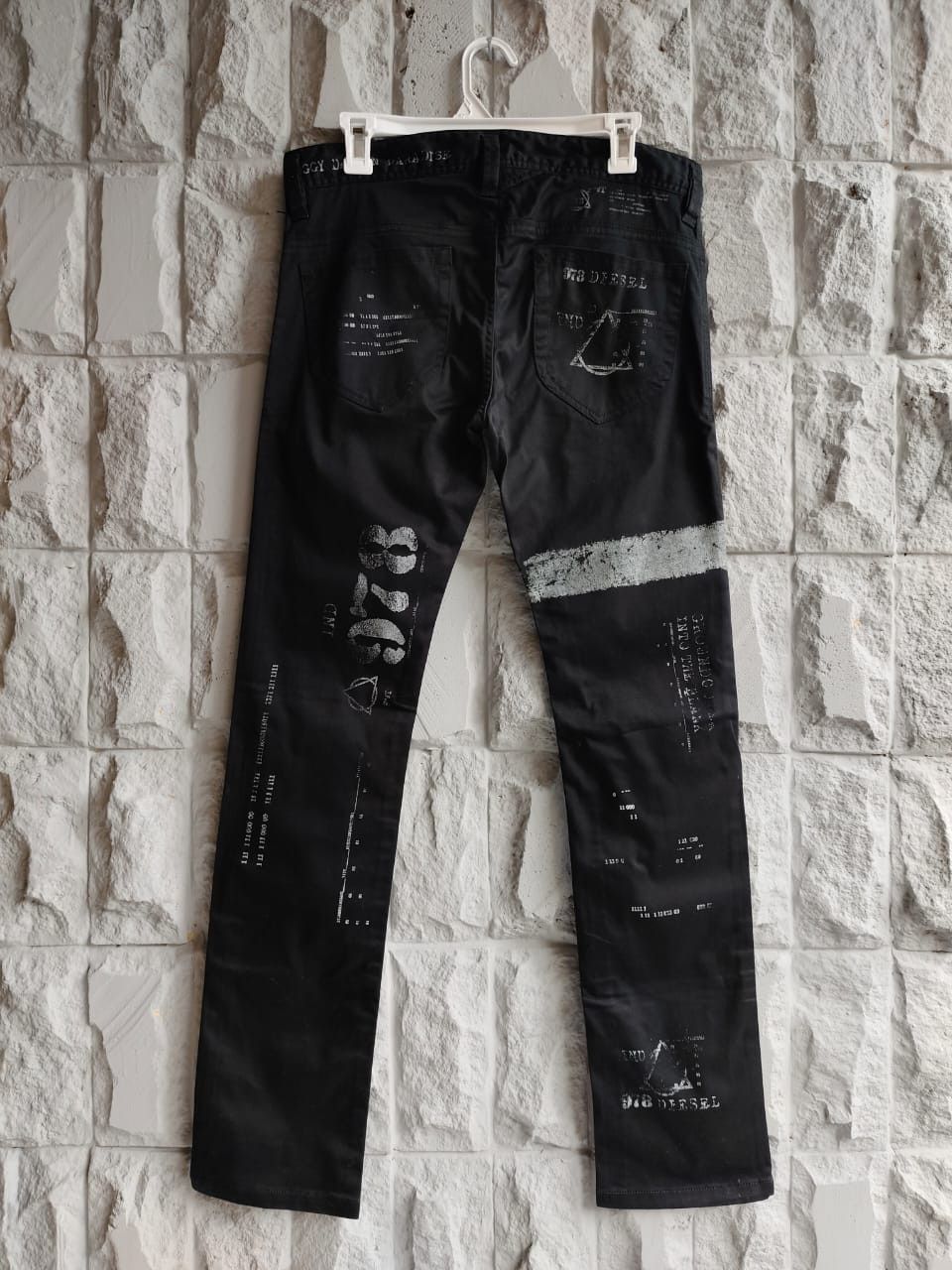Diesel 💥Diesel Geometric Graphic Slim Jeans Size US 28 / EU 44 - 2 Thumbnail