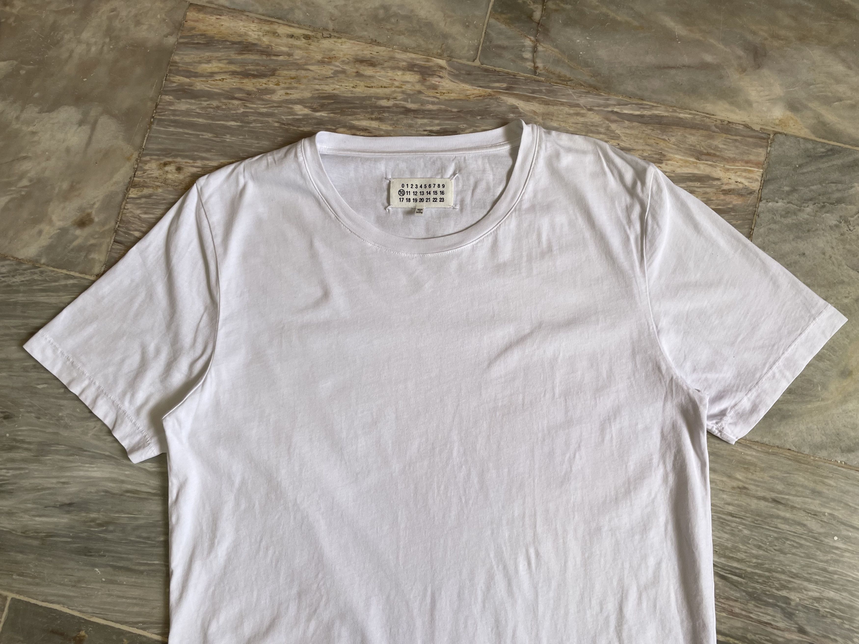 Maison Margiela Maison Margiela Plain Tee Size US M / EU 48-50 / 2 - 2 Thumbnail