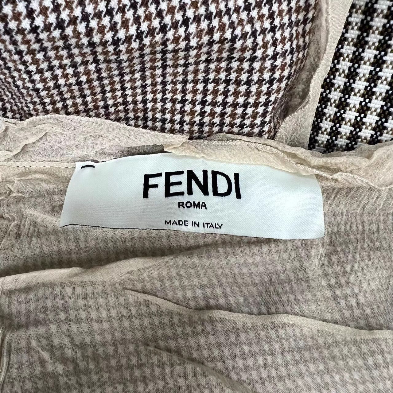 Fendi Fendi Three-Dimensional Lace Trim Plaid Skirt K12 Size 26" / US 2 / IT 38 - 7 Thumbnail