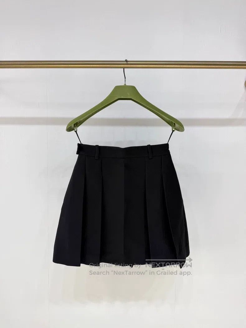 Gucci Gucci Pleated logo buckle skirt Size 25" / US 0 / IT 36 - 2 Thumbnail