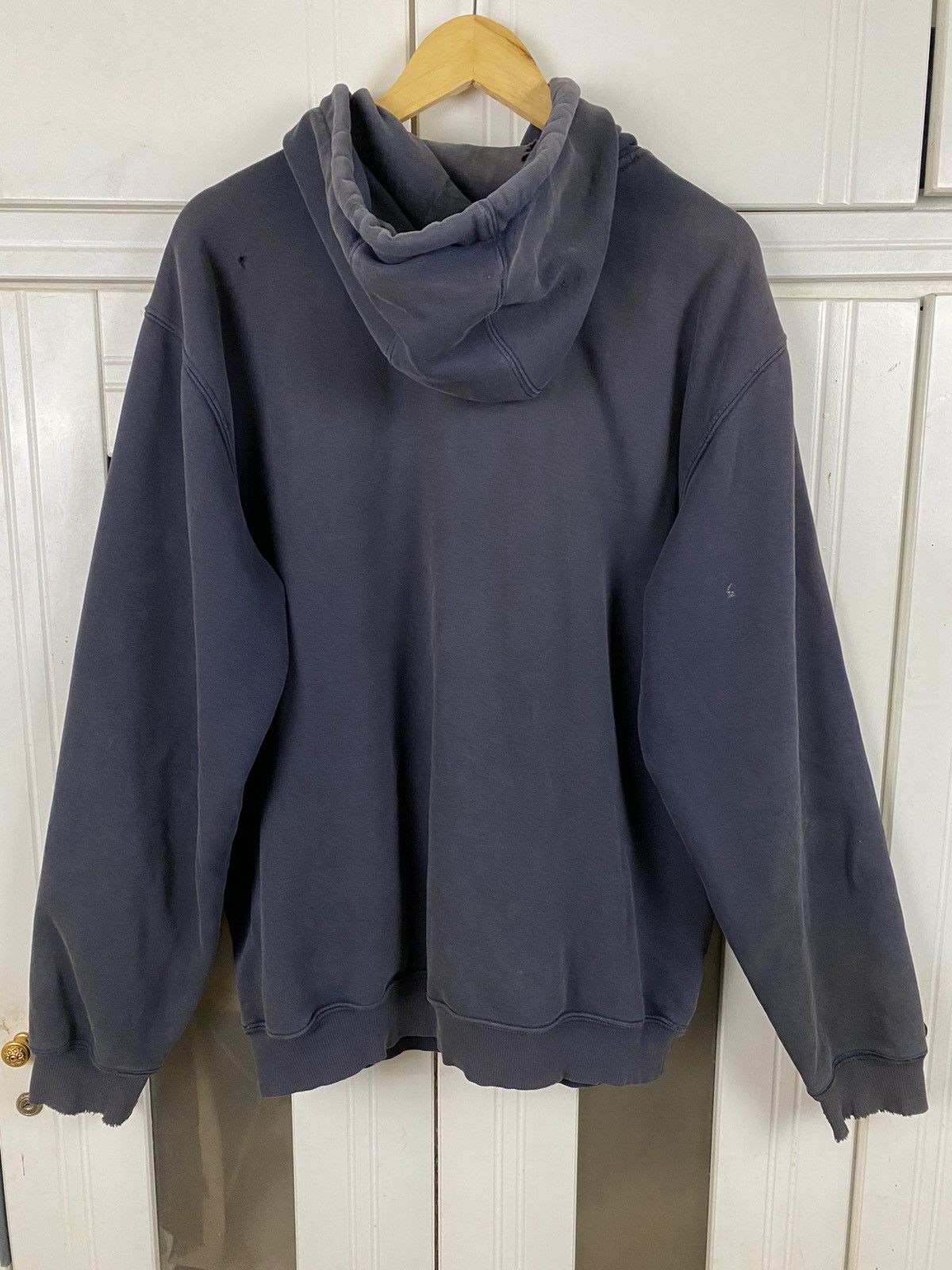 Carhartt × Vintage Vintage Hoodies Carhartt Sun Faded Blue Size US L / EU 52-54 / 3 - 2 Thumbnail