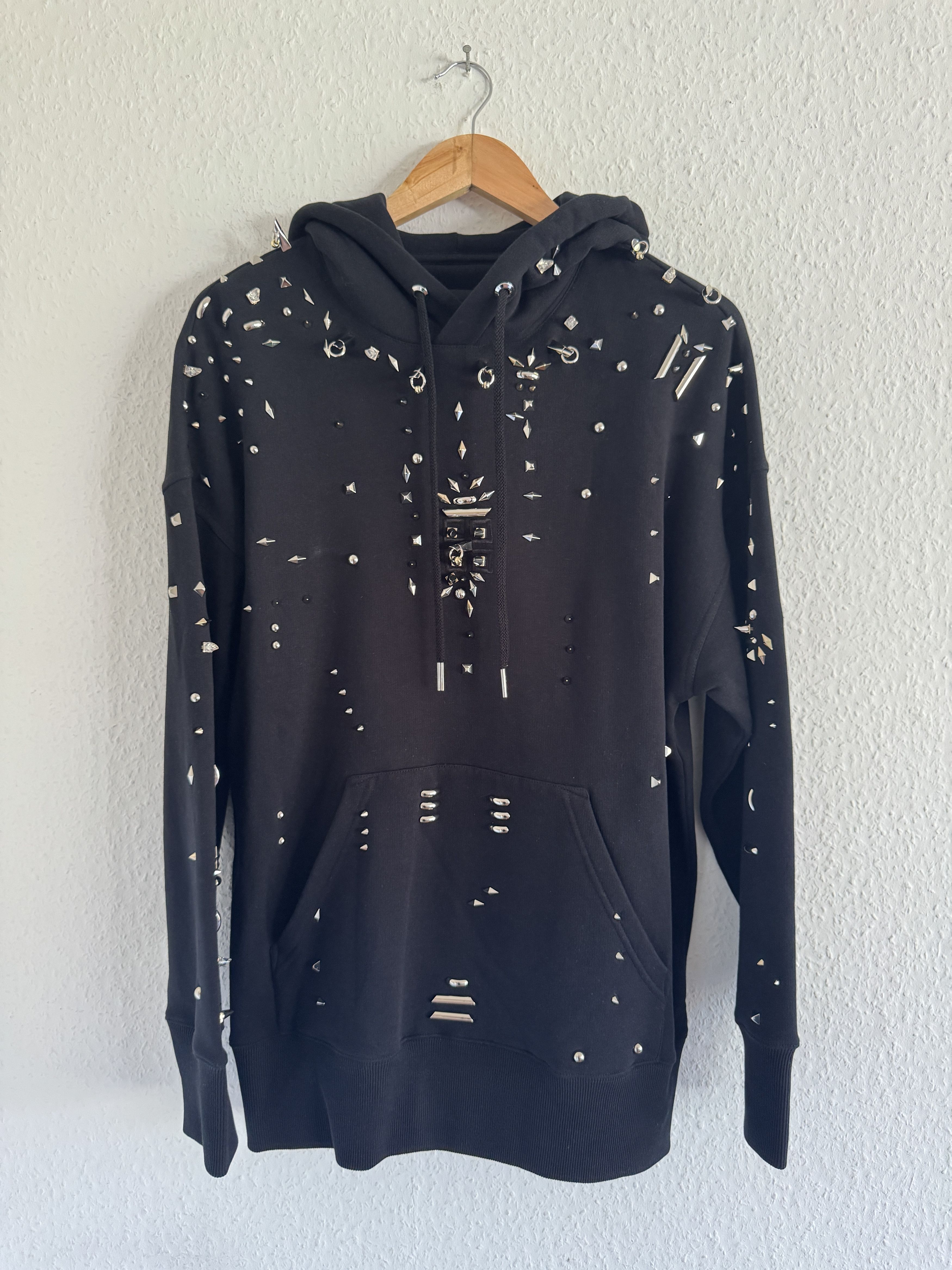 Givenchy Givenchy Studded Black Hoodie Size US S / EU 44-46 / 1 - 4 Thumbnail