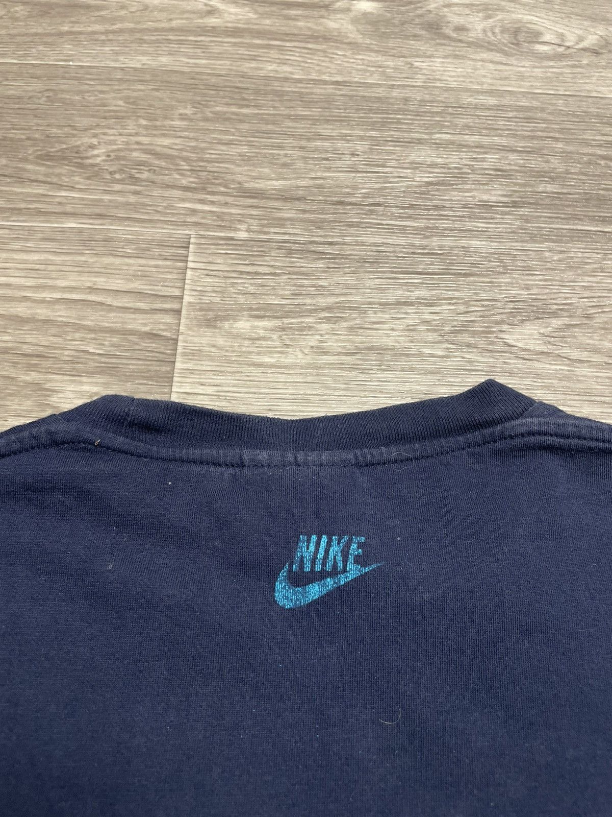 Nike Vintage Nike Big Logo Y2K T-Shirt Size US M / EU 48-50 / 2 - 17 Thumbnail
