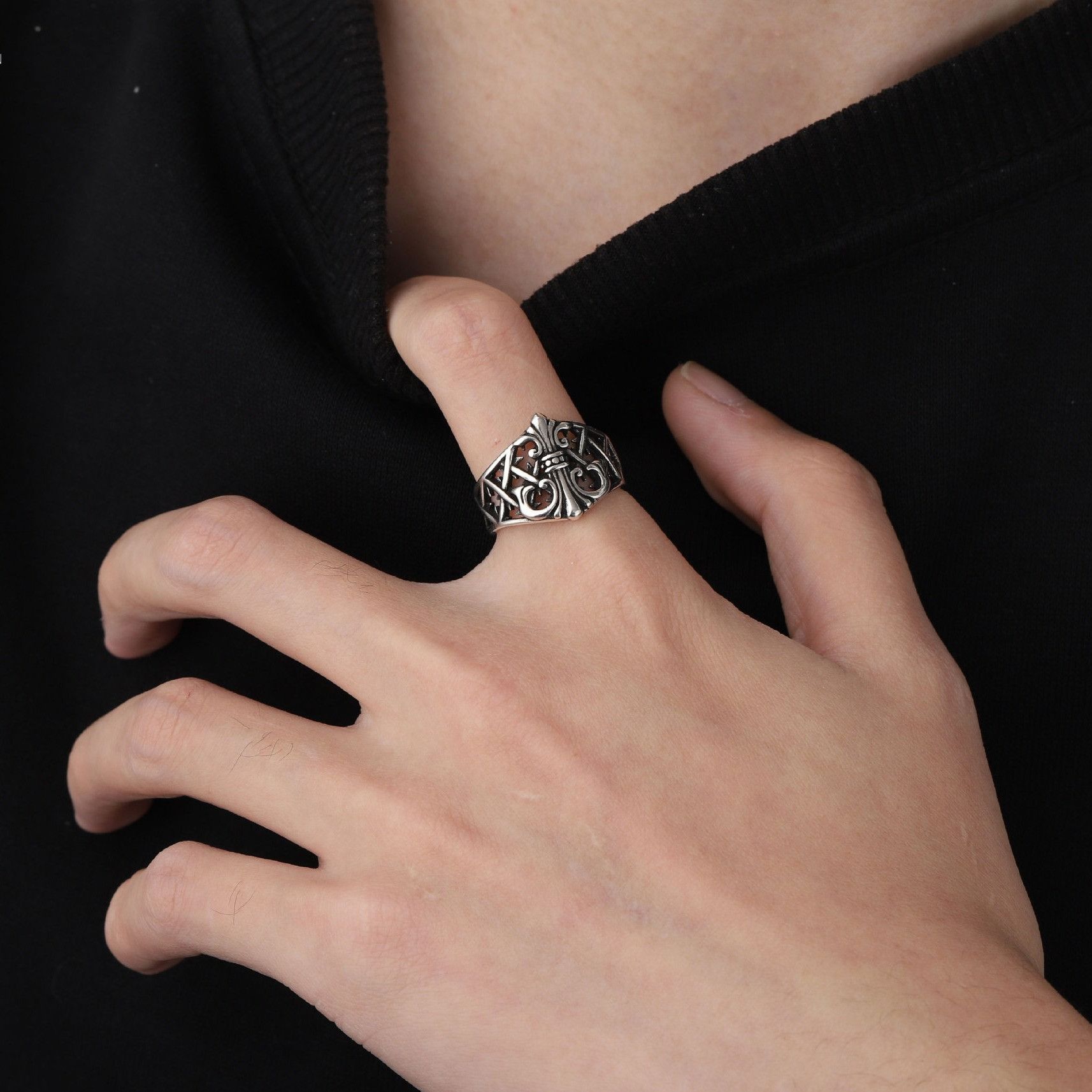 Jewelry Men's Distressed Vintage Open Cross Ring Size ONE SIZE - 2 Thumbnail