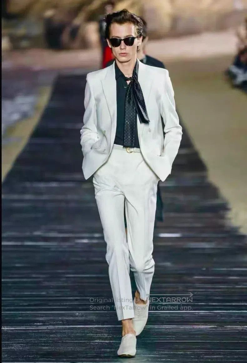 Saint Laurent Paris Saint Laurent Paris White striped double-breasted peak lap Size US M / EU 48-50 / 2 - 7 Thumbnail