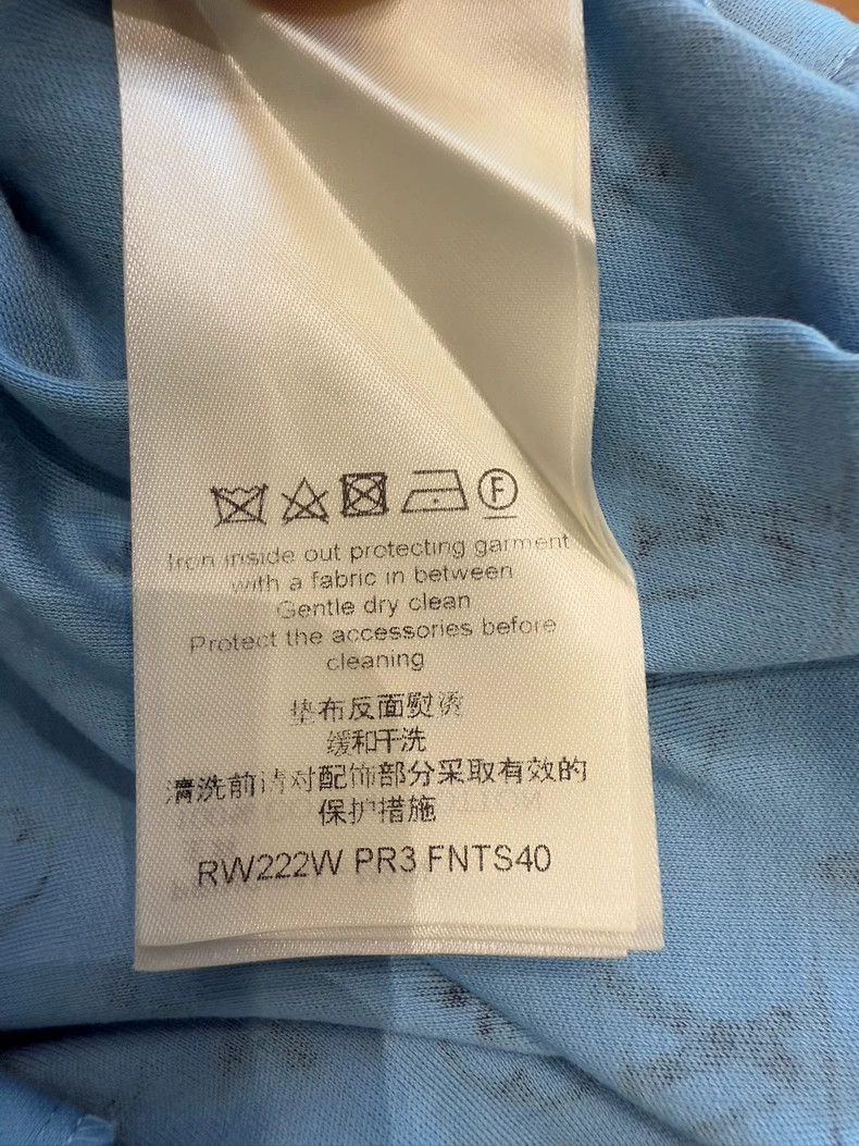 Louis Vuitton Louis Vuitton Light blue full printed logo short sleeve Size US M / EU 48-50 / 2 - 4 Thumbnail