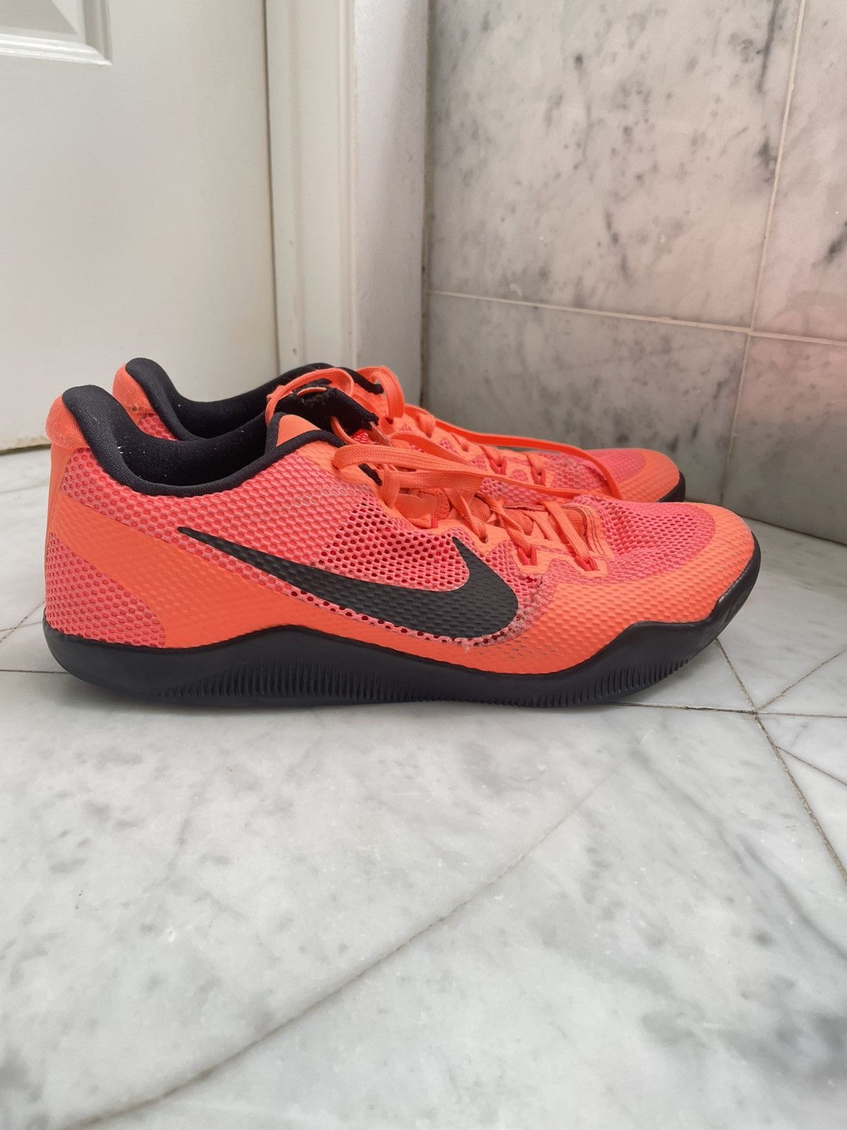 Nike Nike Kobe 11 Orange/Pink Size US 10.5 / EU 43-44 - 1 Thumbnail