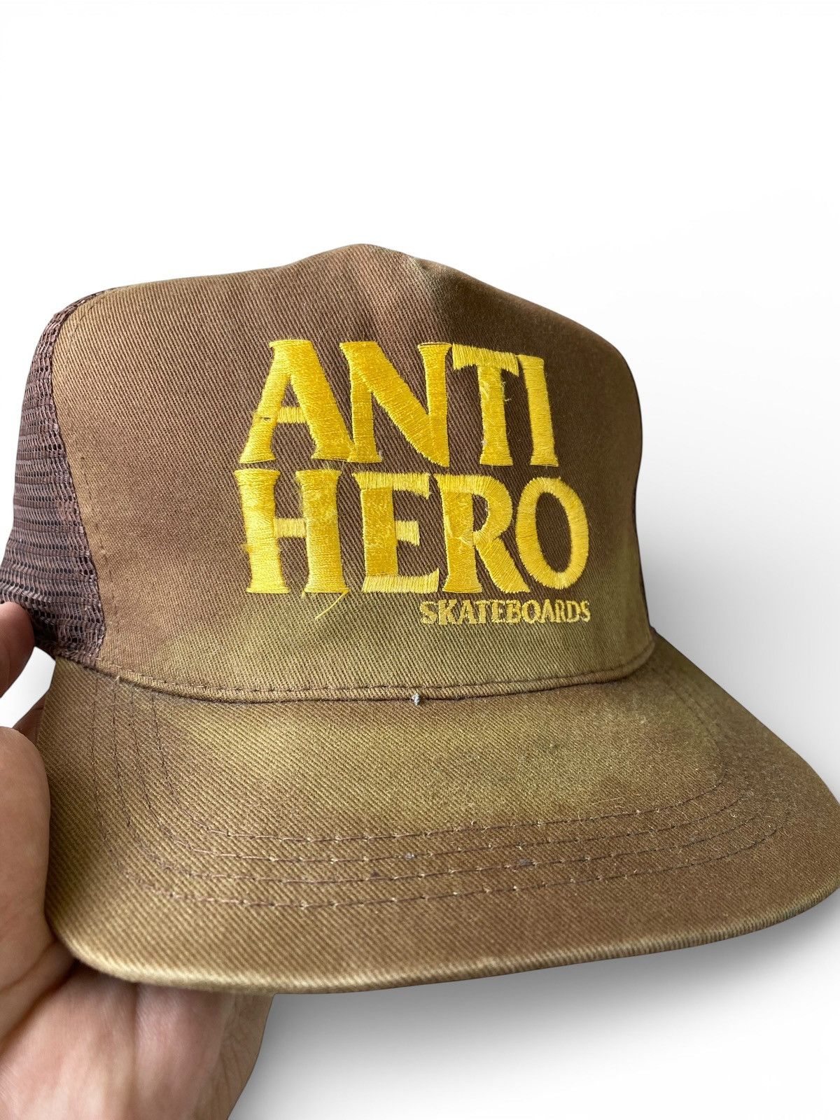 Antihero Vintage 90’s AntiHero OG logo trucker hat Size ONE SIZE - 2 Thumbnail