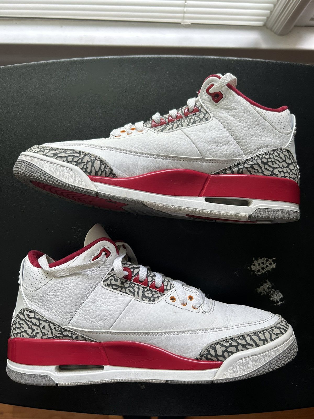 Jordan Brand Jordan 3 Retro Cardinal Red 2022 Size 10.5 Size US 10.5 / EU 43-44 - 2 Thumbnail