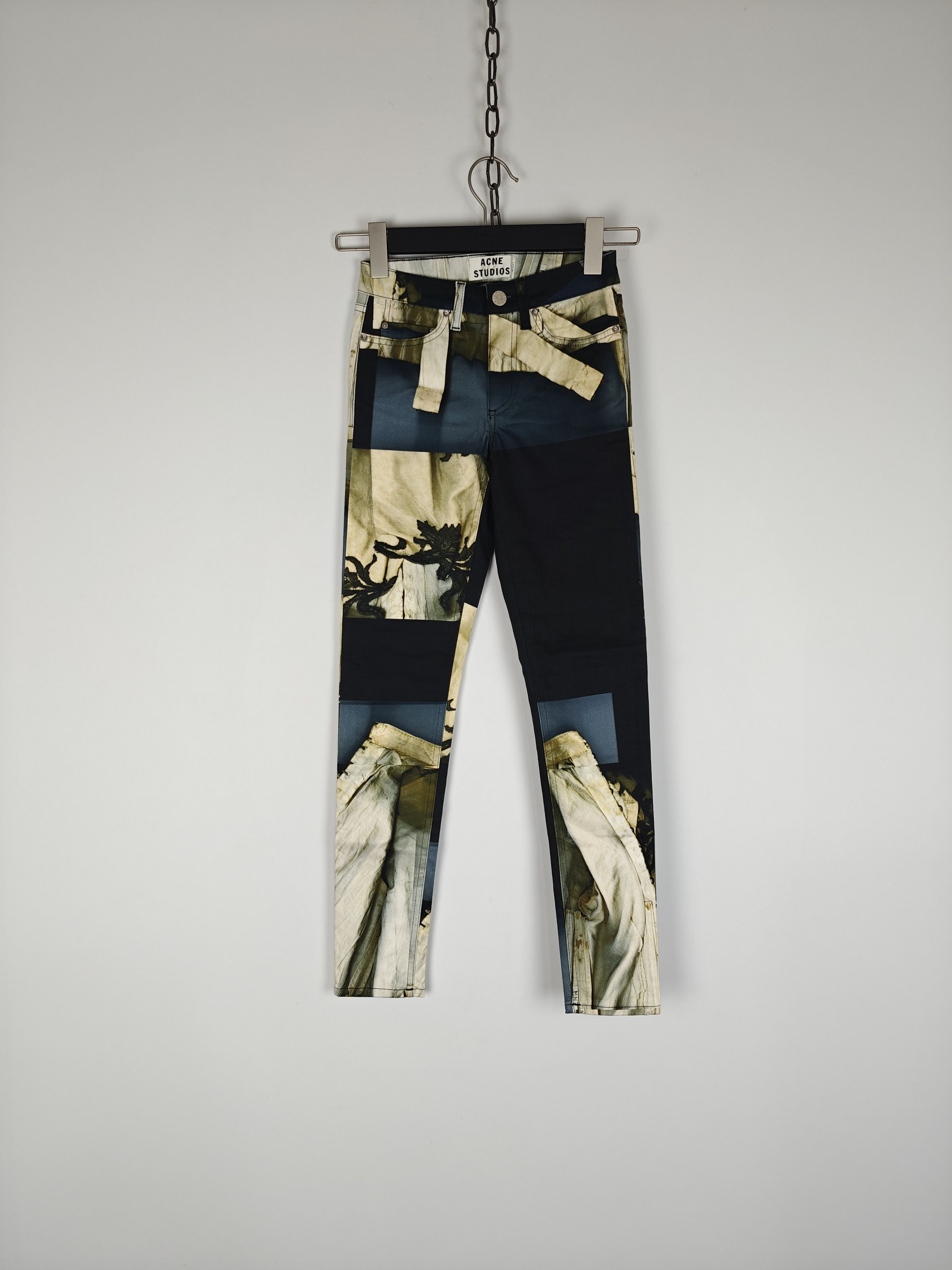 Acne Studios Jeans Pants Skin 5 Blk Flower size 23x32