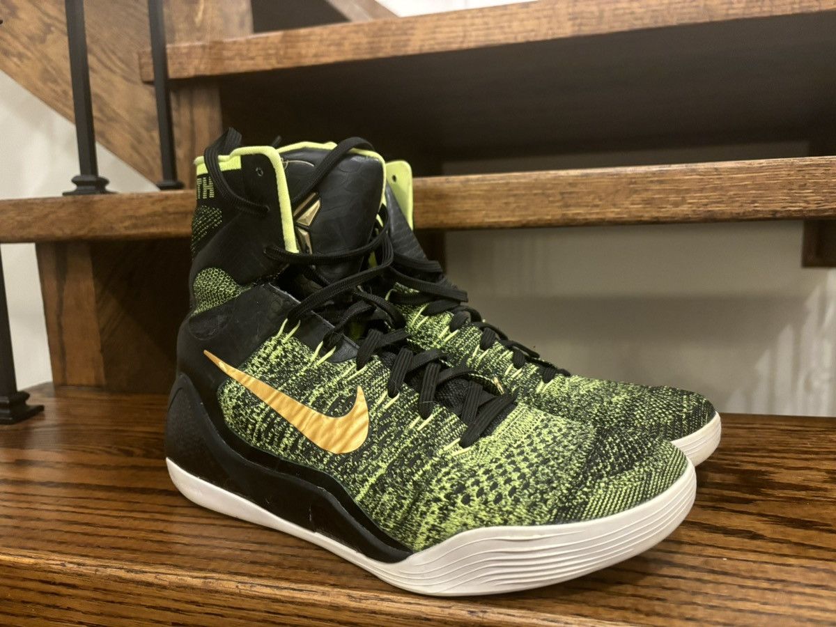 Nike Kobe 9 Elite Victory Restored Size US 10.5 / EU 43-44 - 1 Thumbnail