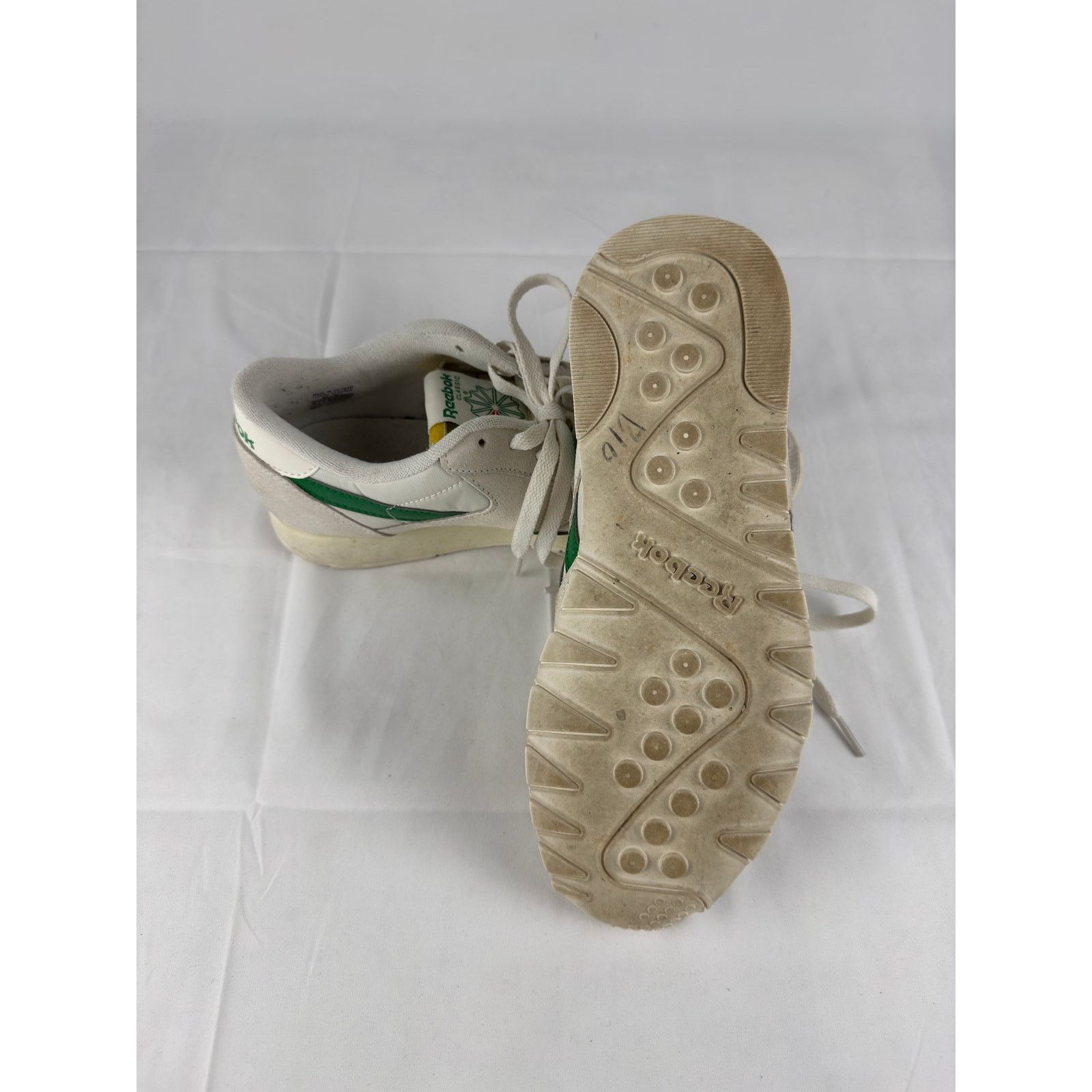 Reebok Reebok CL Nylon Chalk/Green GX8932 Running Shoes Men’s 8 Size US 8 / EU 41 - 13 Thumbnail