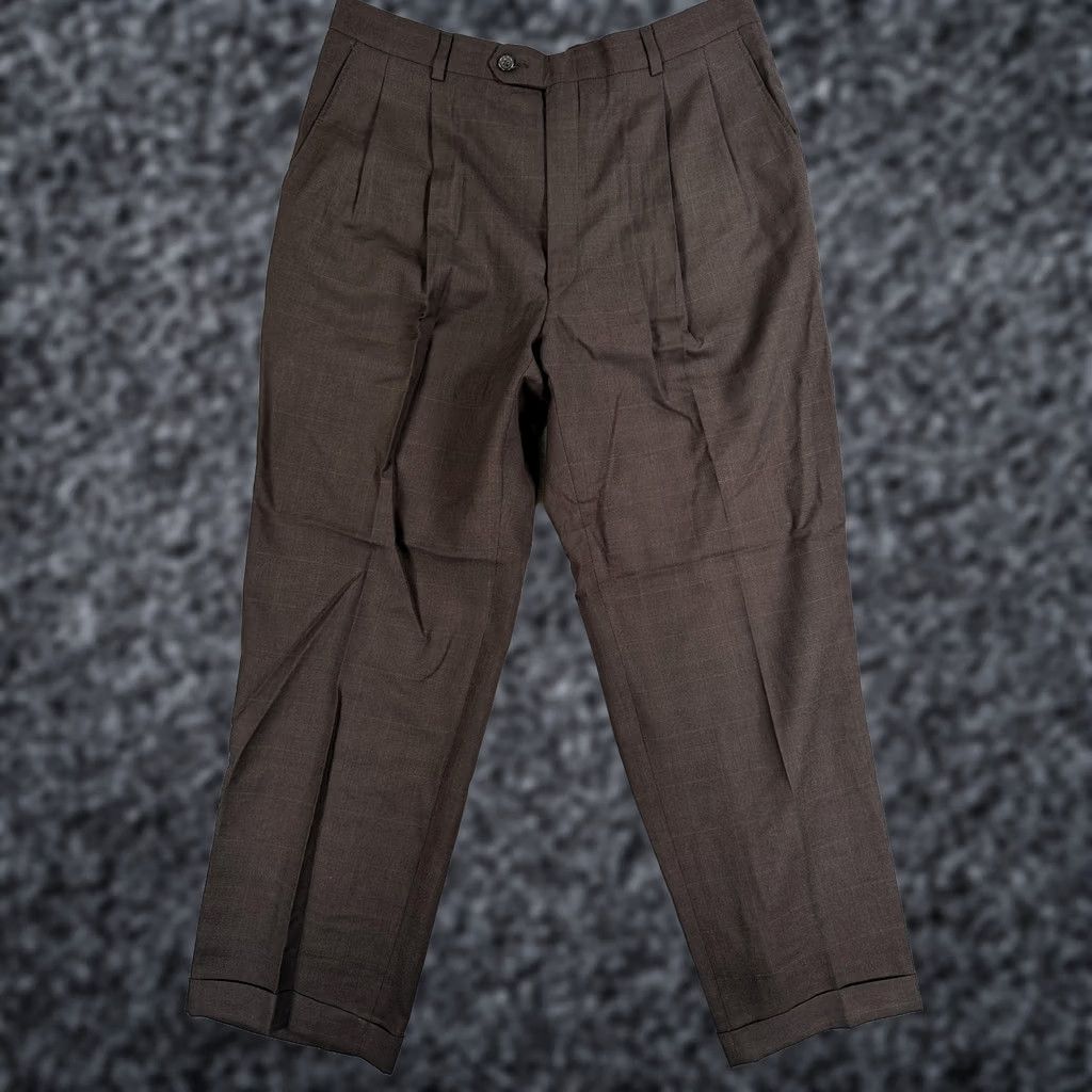 Vintage Oxford Clothes Mens Dress Pants 34x30 Brown Pleated Cuffed Straight Leg Business Formal Slashed Pockets Classic Fit Pants Boys? Size US 34 / EU 50 - 1 Thumbnail