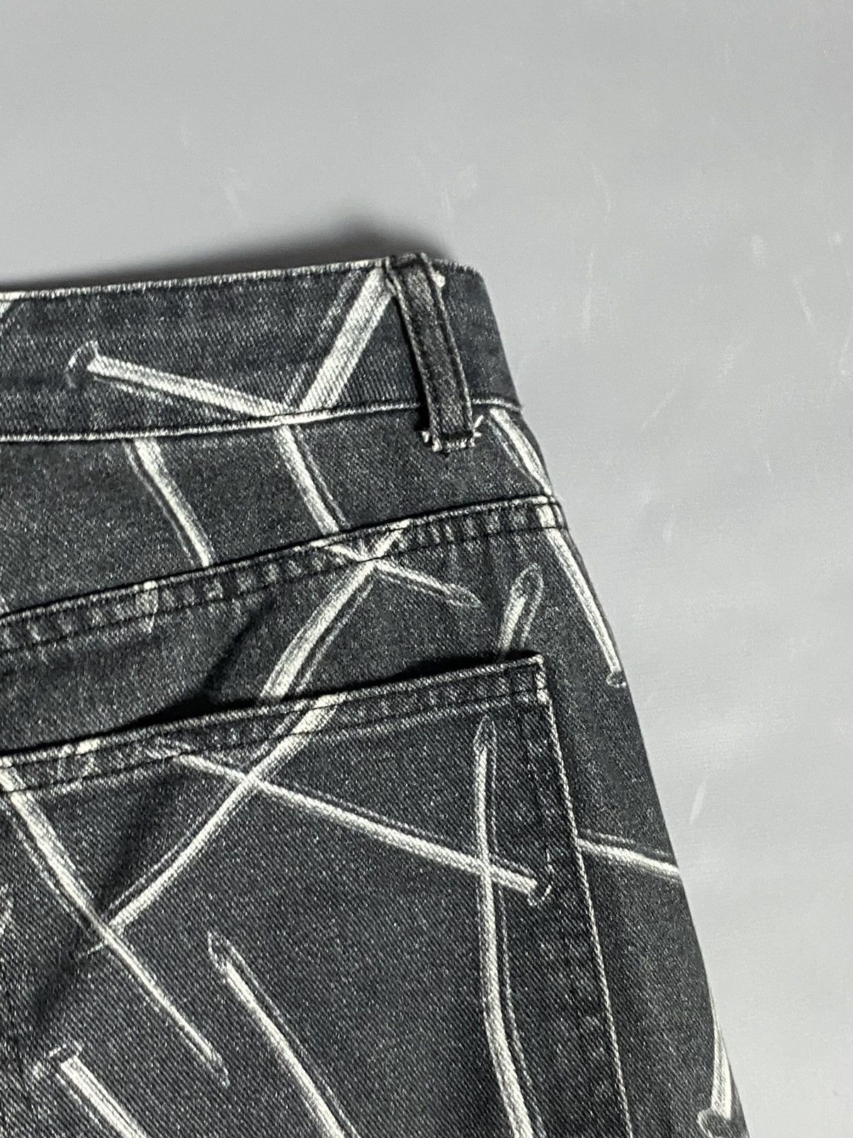 Jaded London Jaded London Jeans W34 Relaxed Fit Faded Black Nail Print Size US 34 / EU 50 - 16 Thumbnail