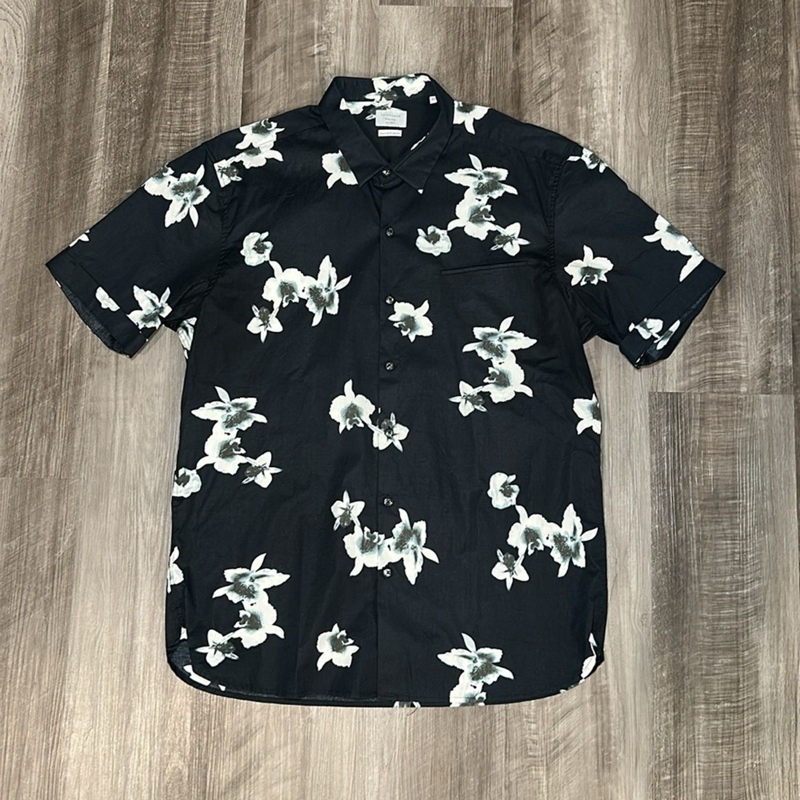 7Diamonds 7 Diamonds My Wish Floral Short Sleeve Button Down - XL Size US XL / EU 56 / 4 - 2 Thumbnail