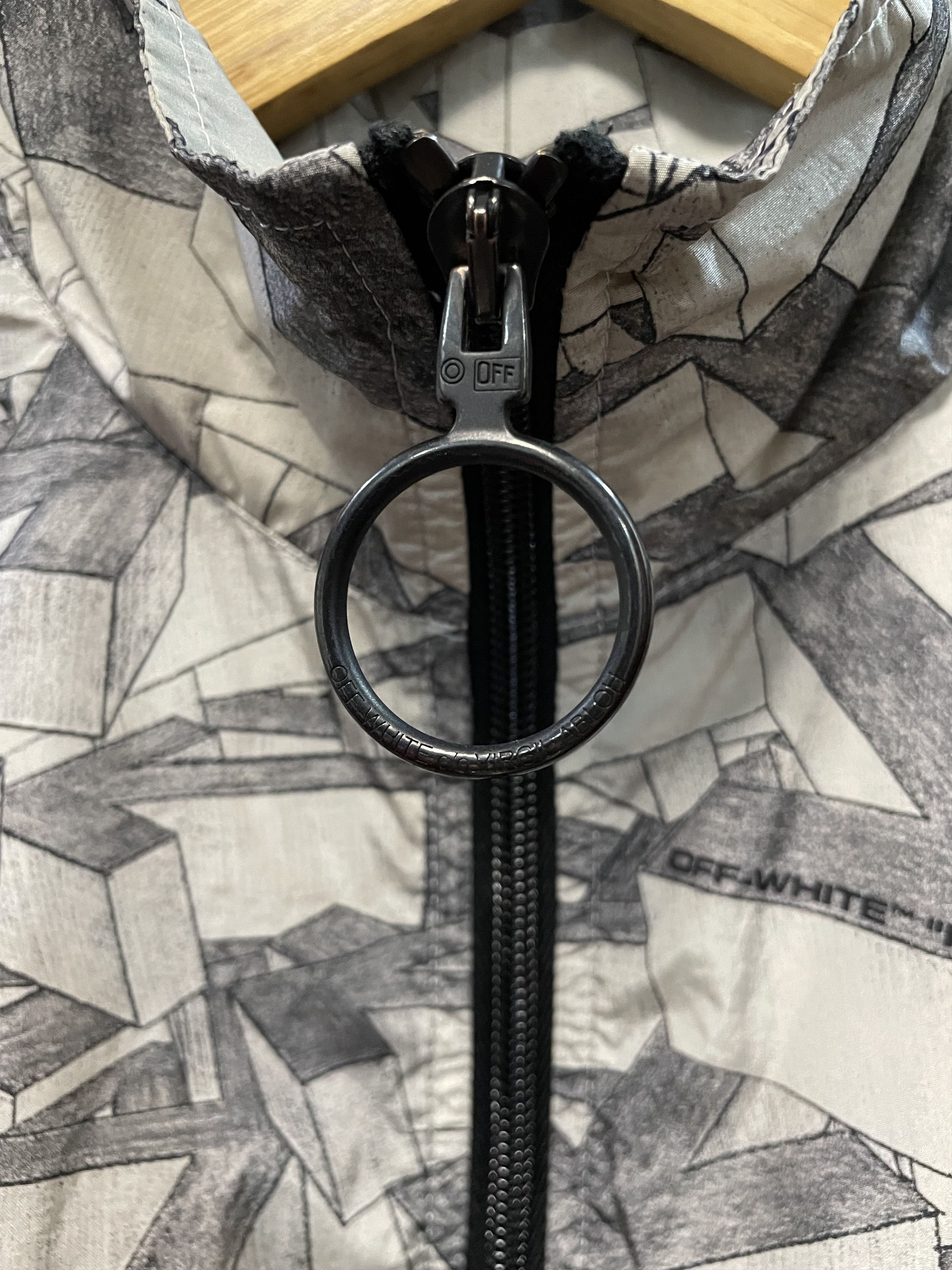 Designer × Off-White OFF-WHITE Arrows Pattern Track Jacket Size US M / EU 48-50 / 2 - 7 Thumbnail
