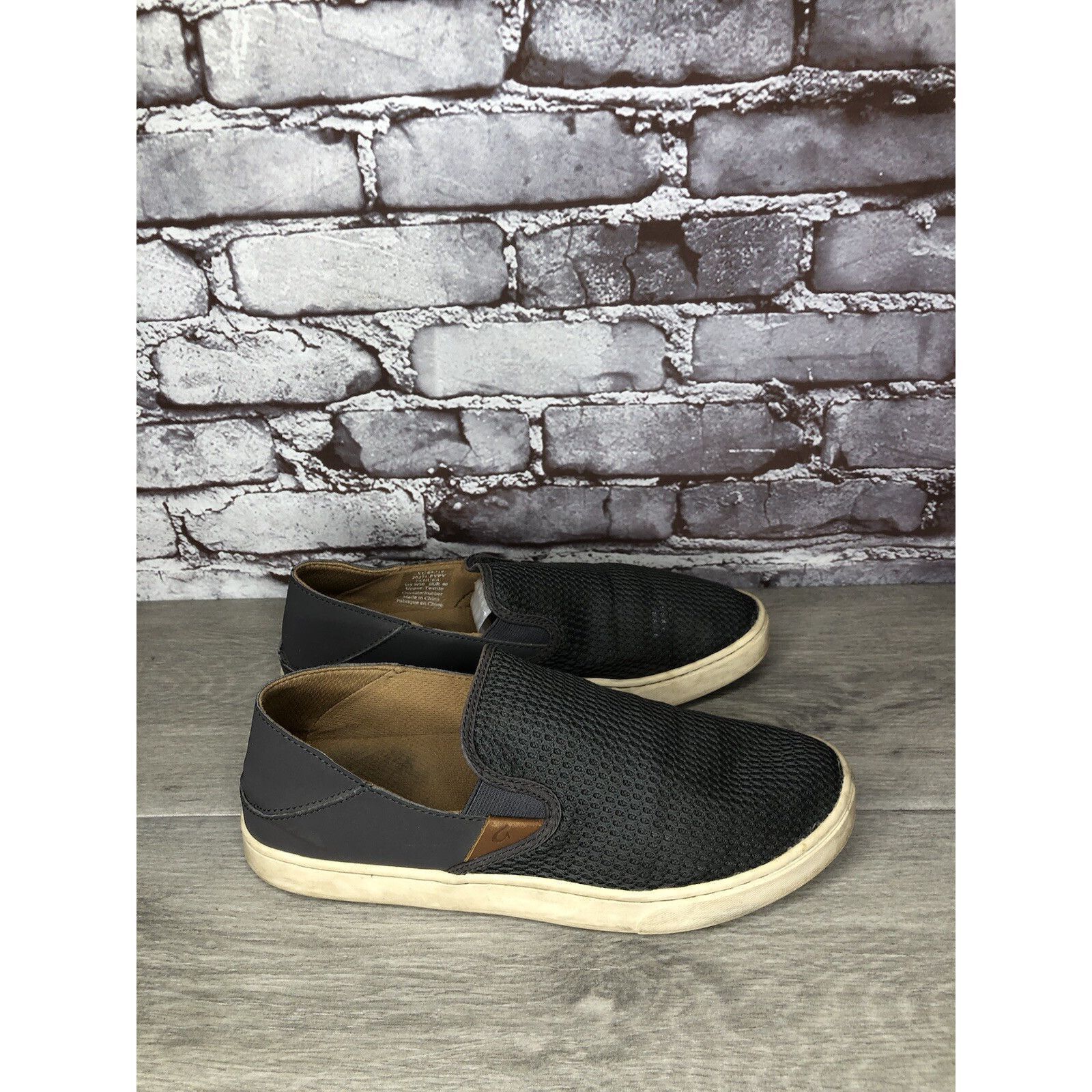 Olukai OluKai Pehuea Gray Textile Slip On Sneakers Beach Shoes Wome Size US 10 / IT 40 - 14 Thumbnail