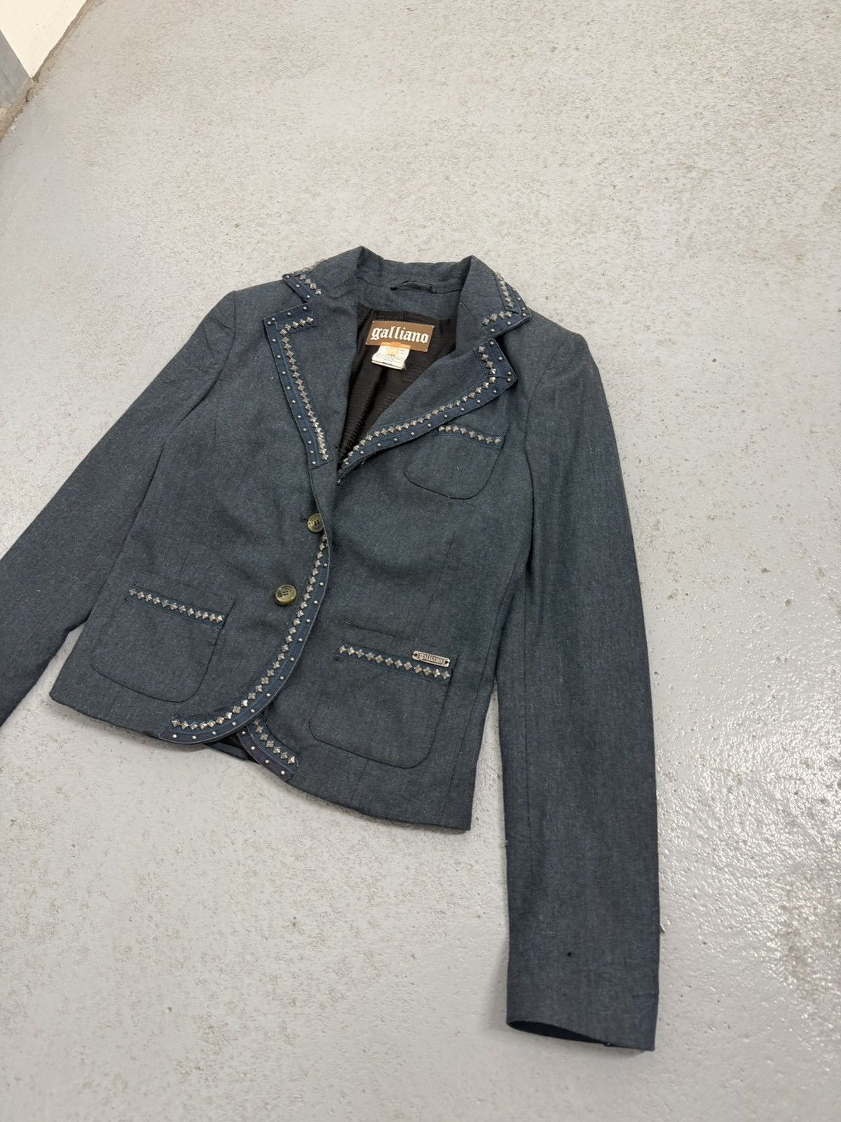 John Galliano Vintage John Galliano FW04 Studded Blazer Size S / US 4 / IT 40 - 2 Thumbnail