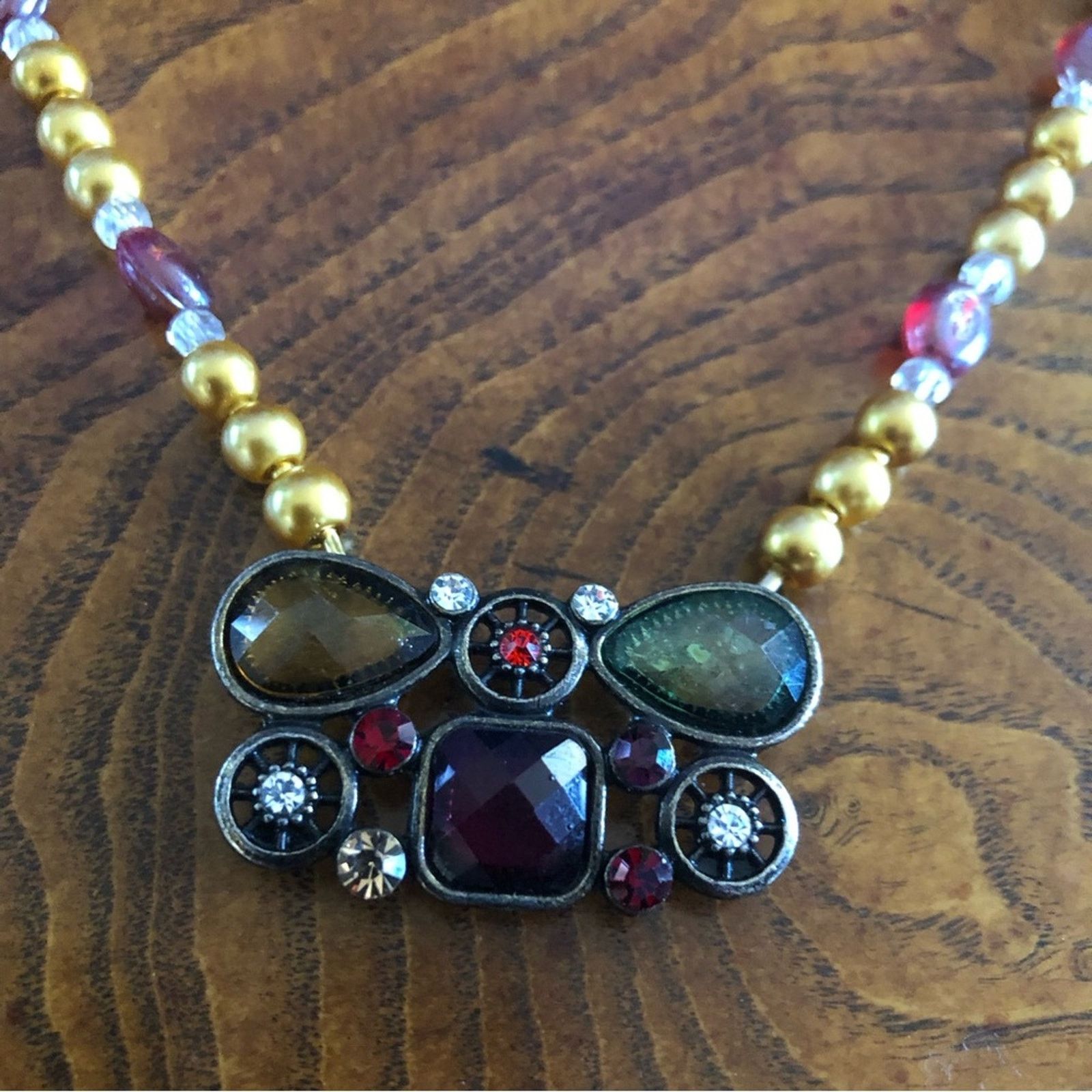 Handmade Handcrafted repurpose regal look pendant Pearl necklace Size ONE SIZE - 9 Thumbnail