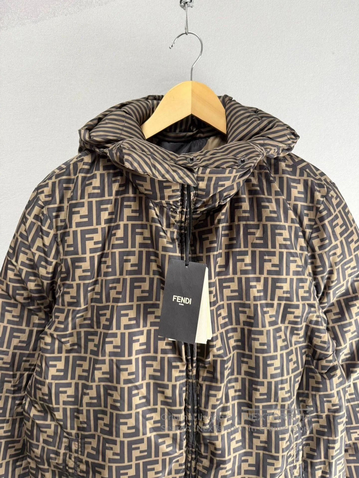Fendi Fendi Brown Reversible Hooded Down Jacket. Size US L / EU 52-54 / 3 - 2 Thumbnail