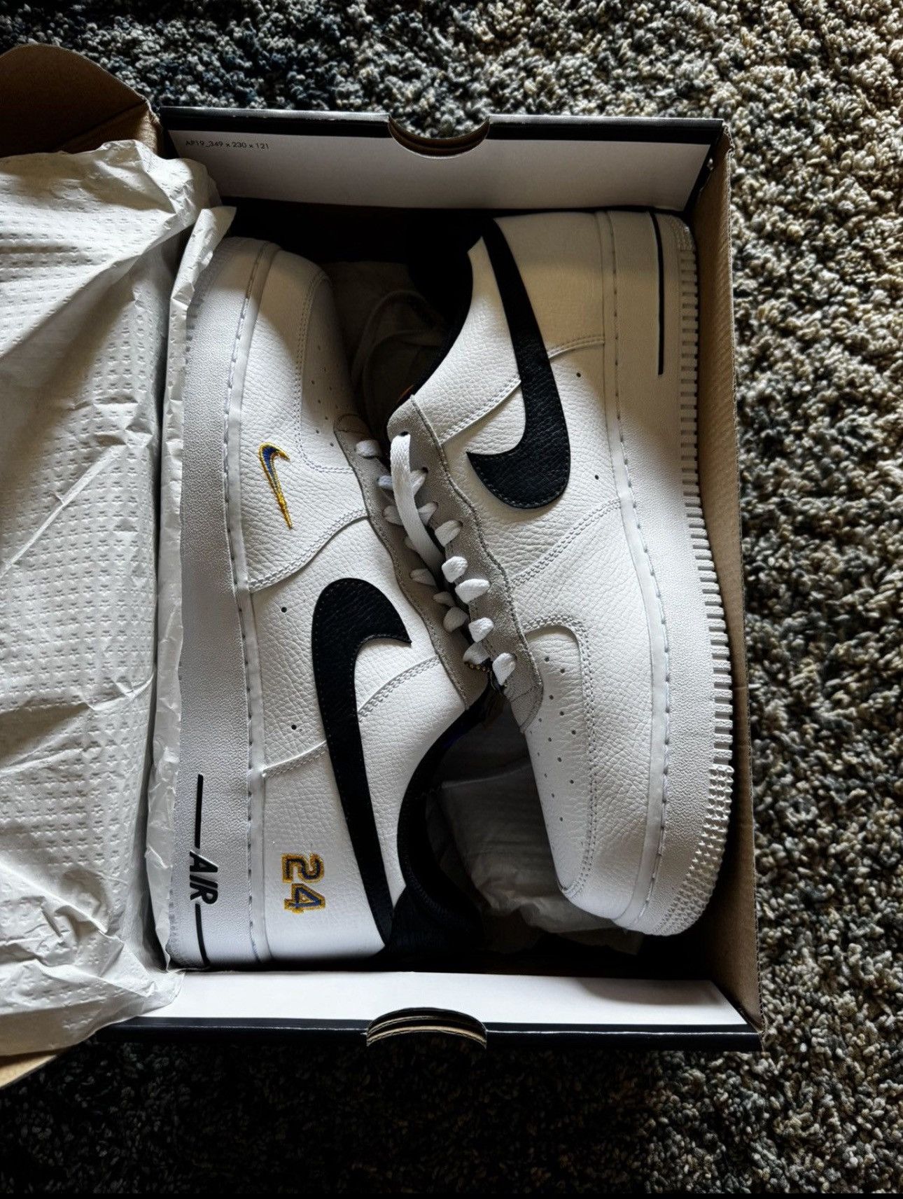 Nike Ken Griffey - Air Force One Size US 13 / EU 46 - 1 Thumbnail