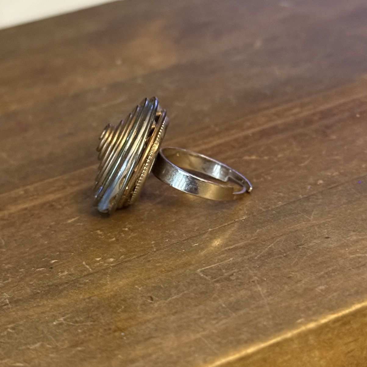 Vintage Vintage spiral sunburst adjustable ring Size ONE SIZE - 7 Thumbnail