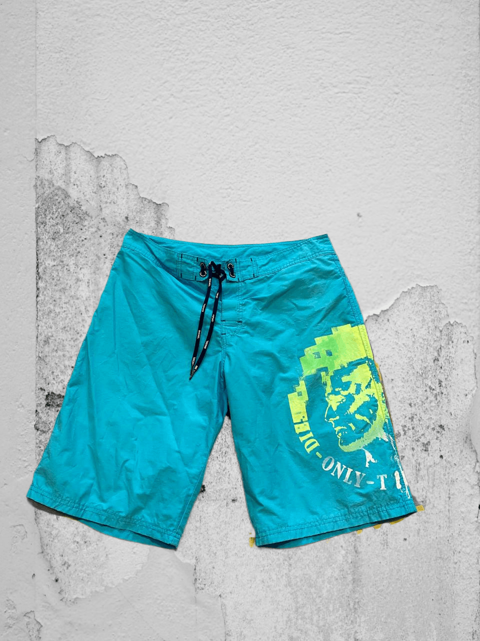 Diesel Vintage Short Diesel Y2K Size US 32 / EU 48 - 1 Thumbnail