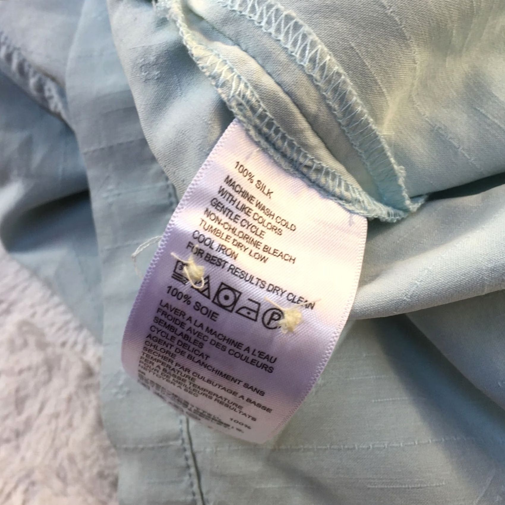 Tommy Bahama Tommy Bahama Mens Original Fit Button Short Sleeve Silk Camp Shirt Light Blue XL Size US XL / EU 56 / 4 - 4 Thumbnail