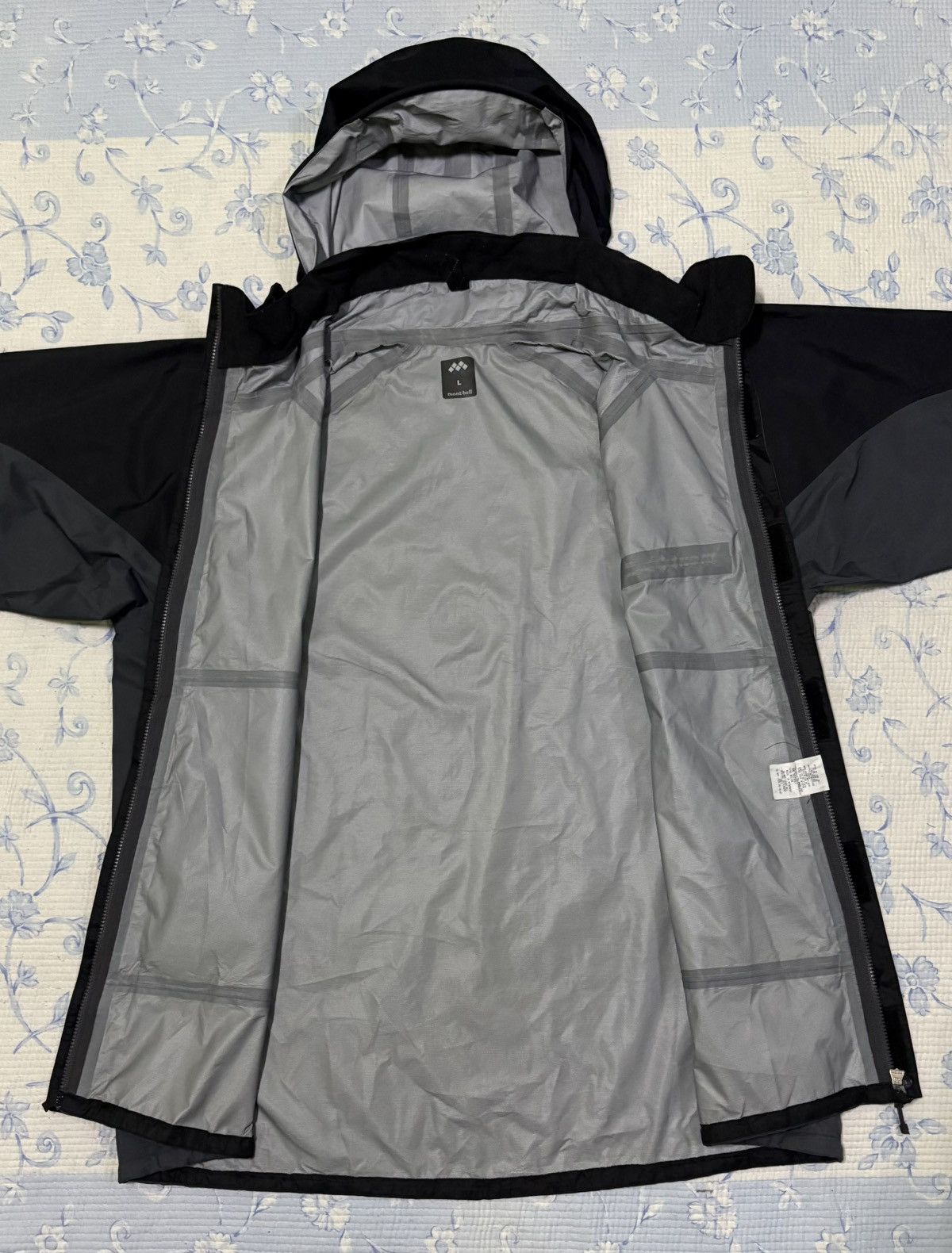 Montbell Montbell Light Hoodie Jacket Size US L / EU 52-54 / 3 - 7 Thumbnail