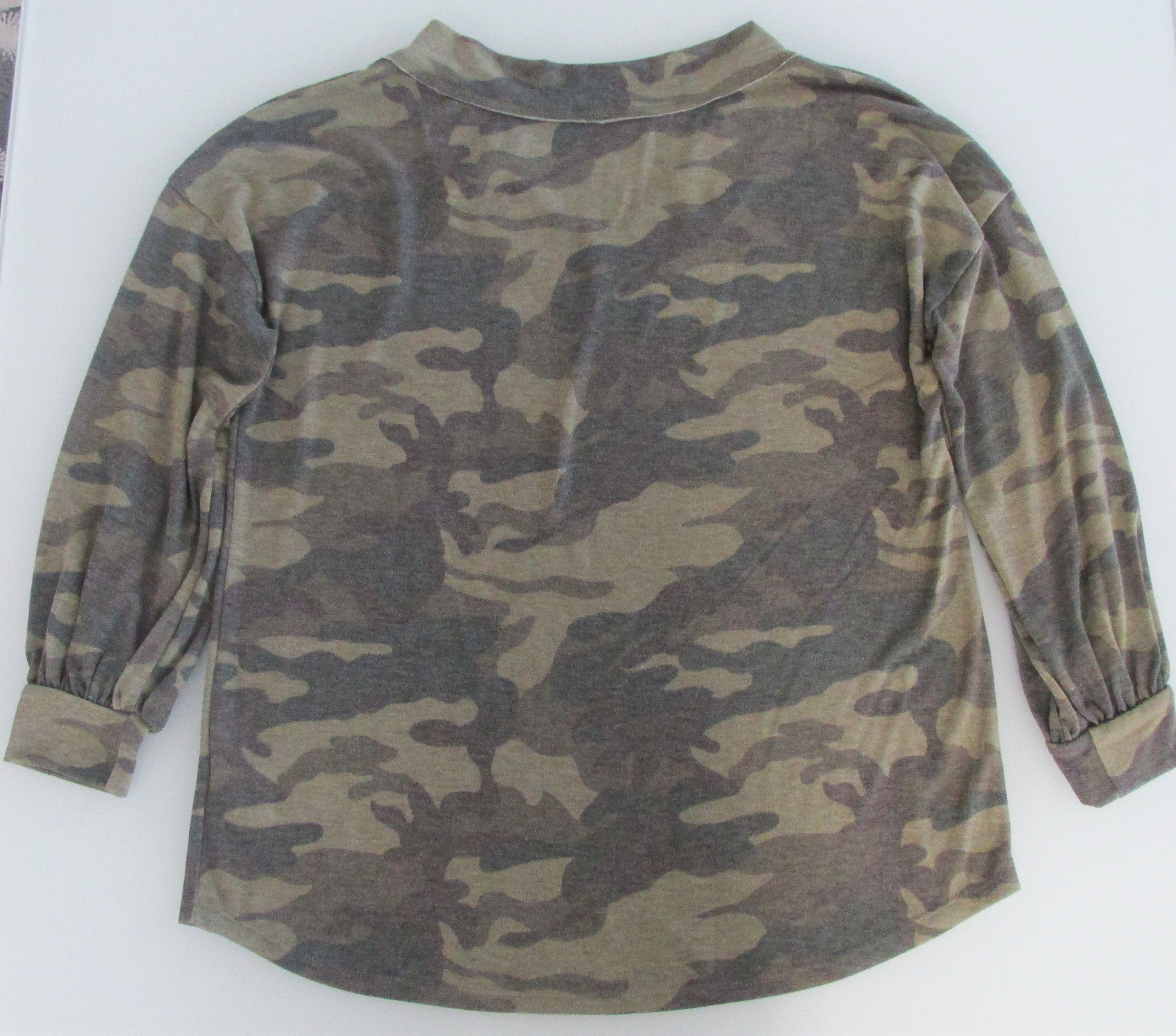 Other First Love Women's Camouflage 1/2 Sleeve Knit Top Size SM Size S / US 4 / IT 40 - 6 Thumbnail