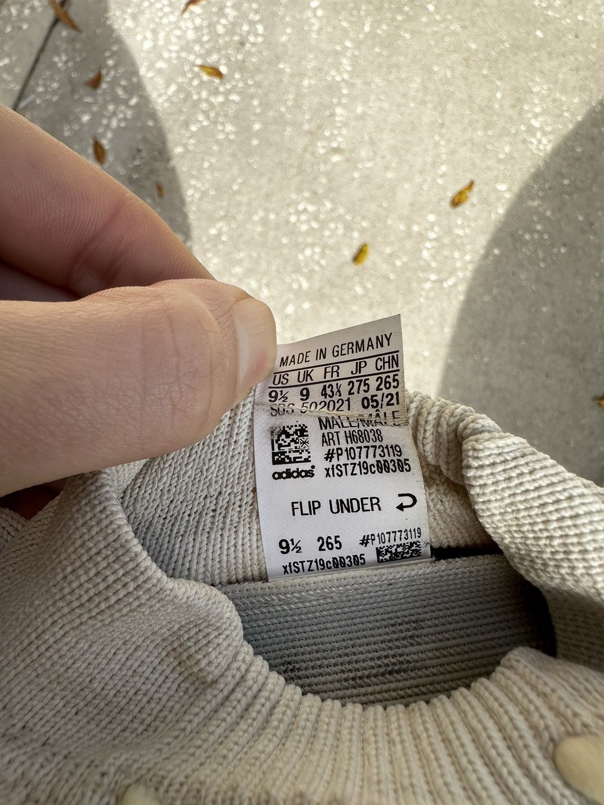 Adidas Adidas Yeezy 450s Size US 9.5 / EU 42-43 - 6 Thumbnail