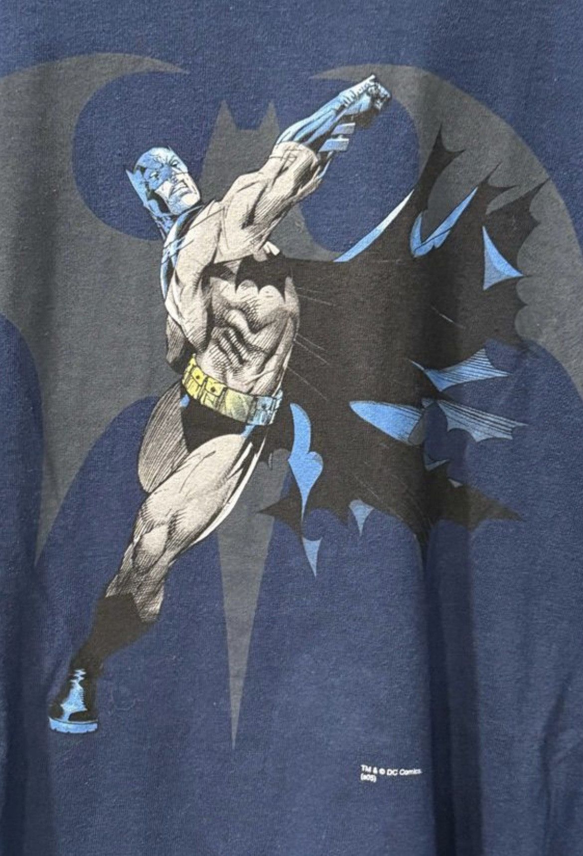 Hanes Vintage graphitti dc comics Batman t shirt size XL Navy Size US XL / EU 56 / 4 - 2 Thumbnail
