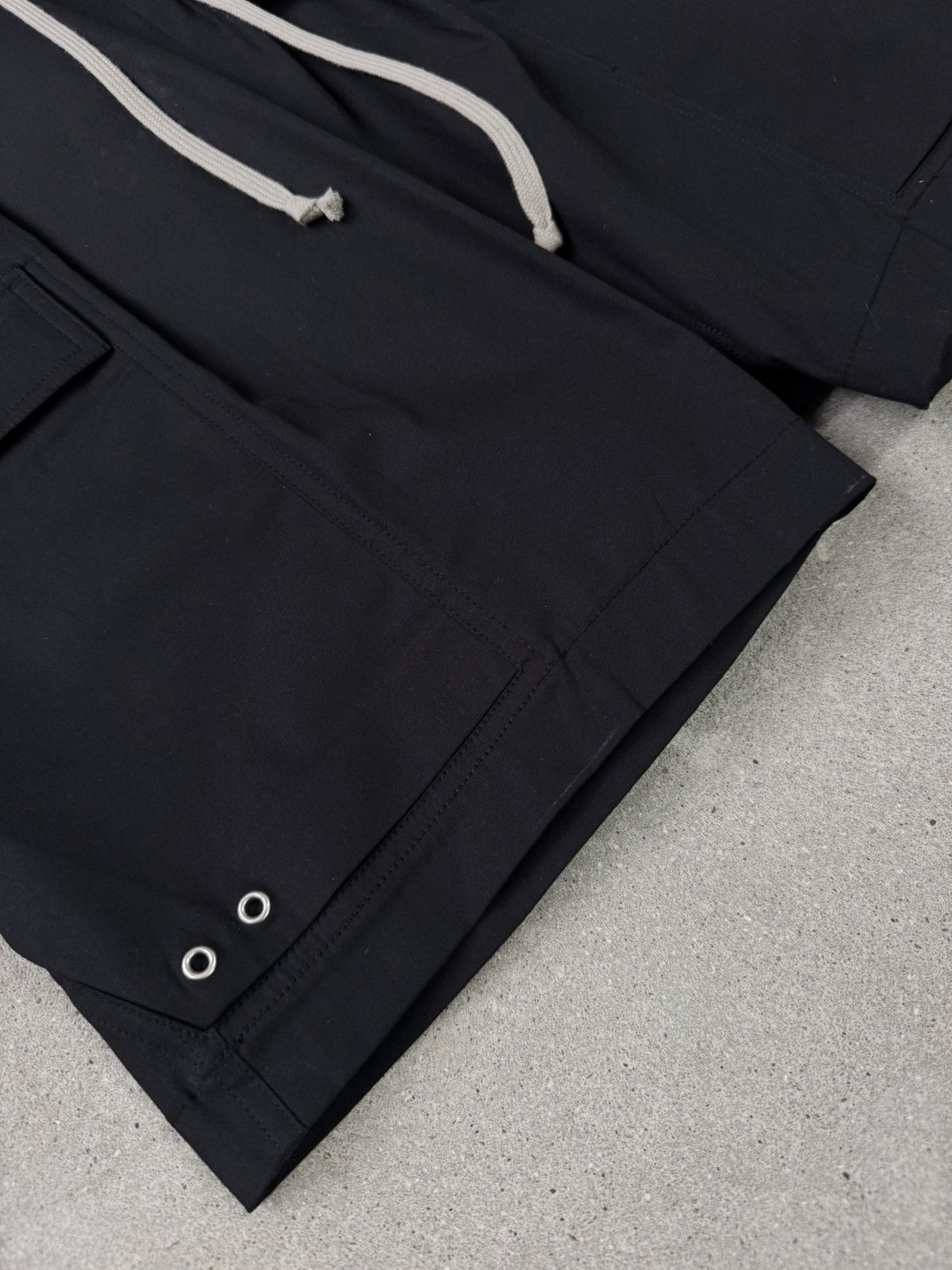 Rick Owens Rick Owens Black Shorts Cropped Size US 30 / EU 46 - 8 Thumbnail
