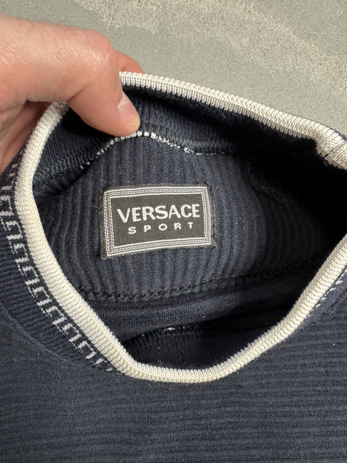 Versace × Vintage Versace Jeans Couture Vintage Sweater Logo Size US L / EU 52-54 / 3 - 3 Thumbnail